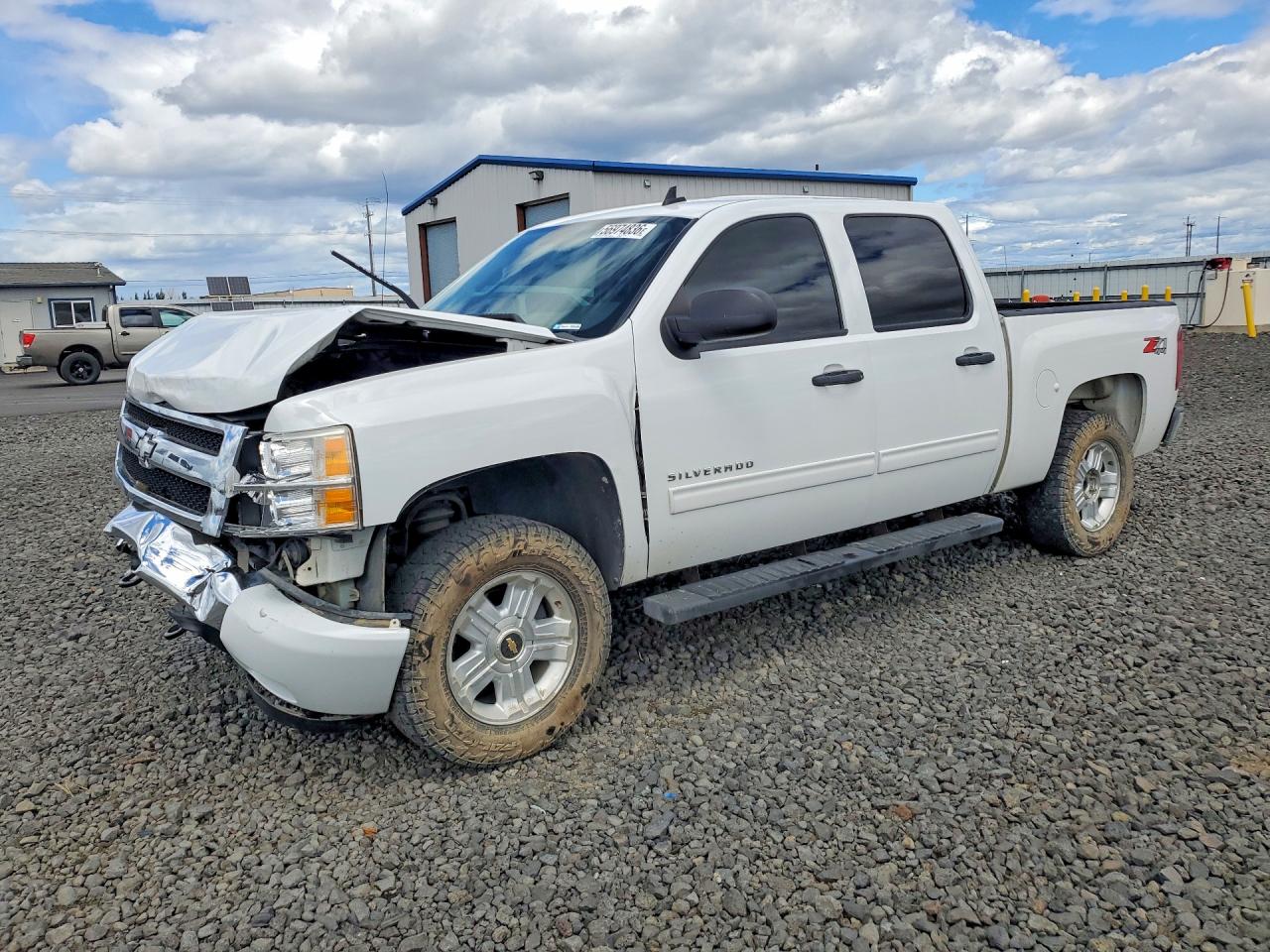 2011 Chevrolet Silverado K1500 Lt White vin: 3GCPKSE35BG336023