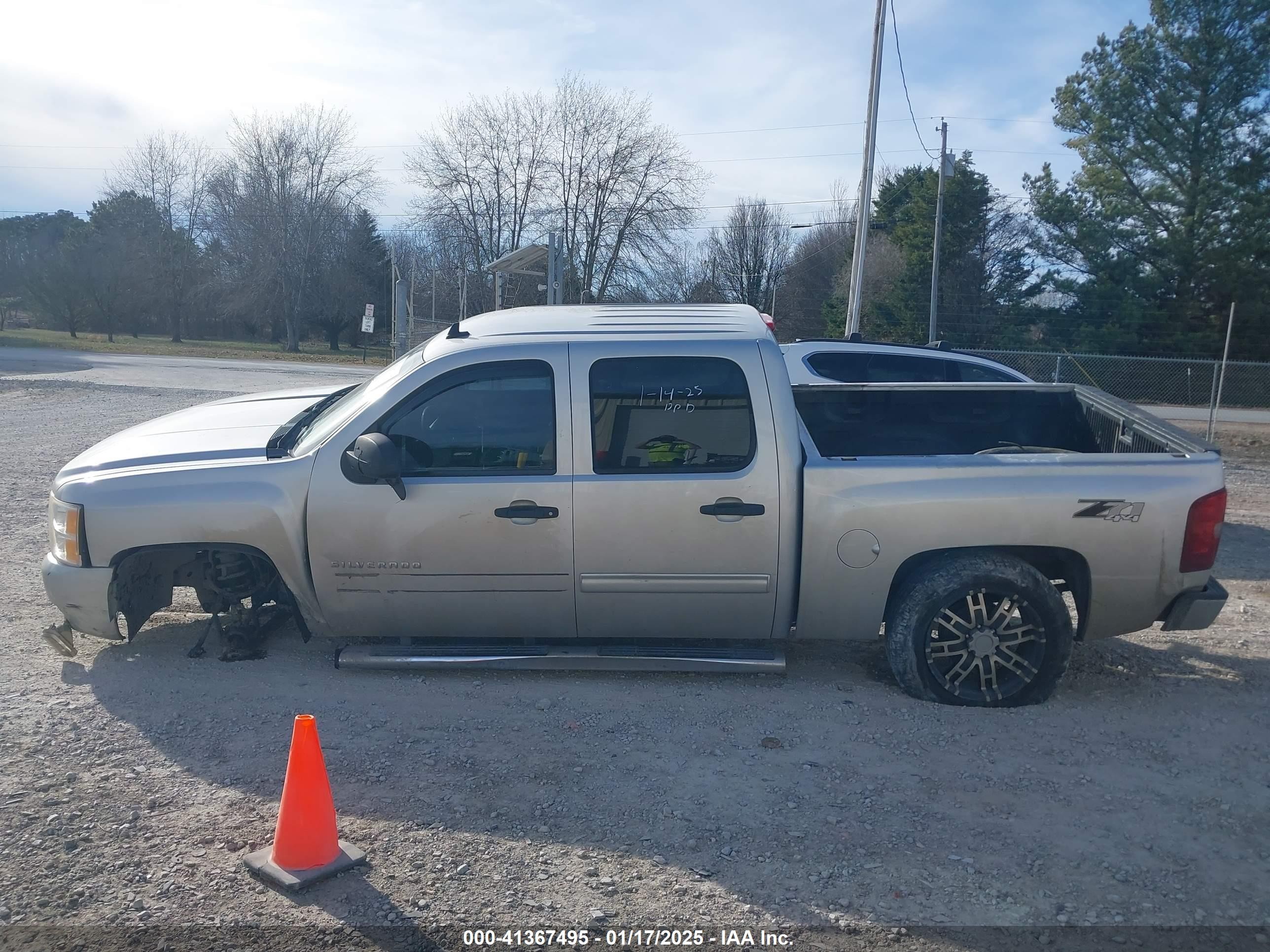 2011 Chevrolet Silverado 1500 Lt Silver vin: 3GCPKSE36BG145758