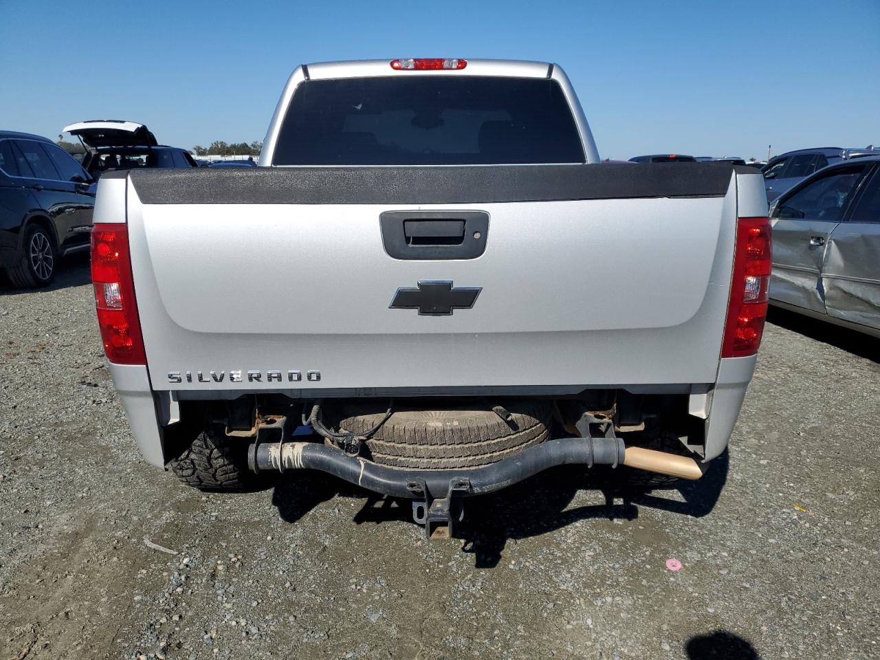 2011 Chevrolet Silverado K1500 Lt Silver vin: 3GCPKSE36BG214769