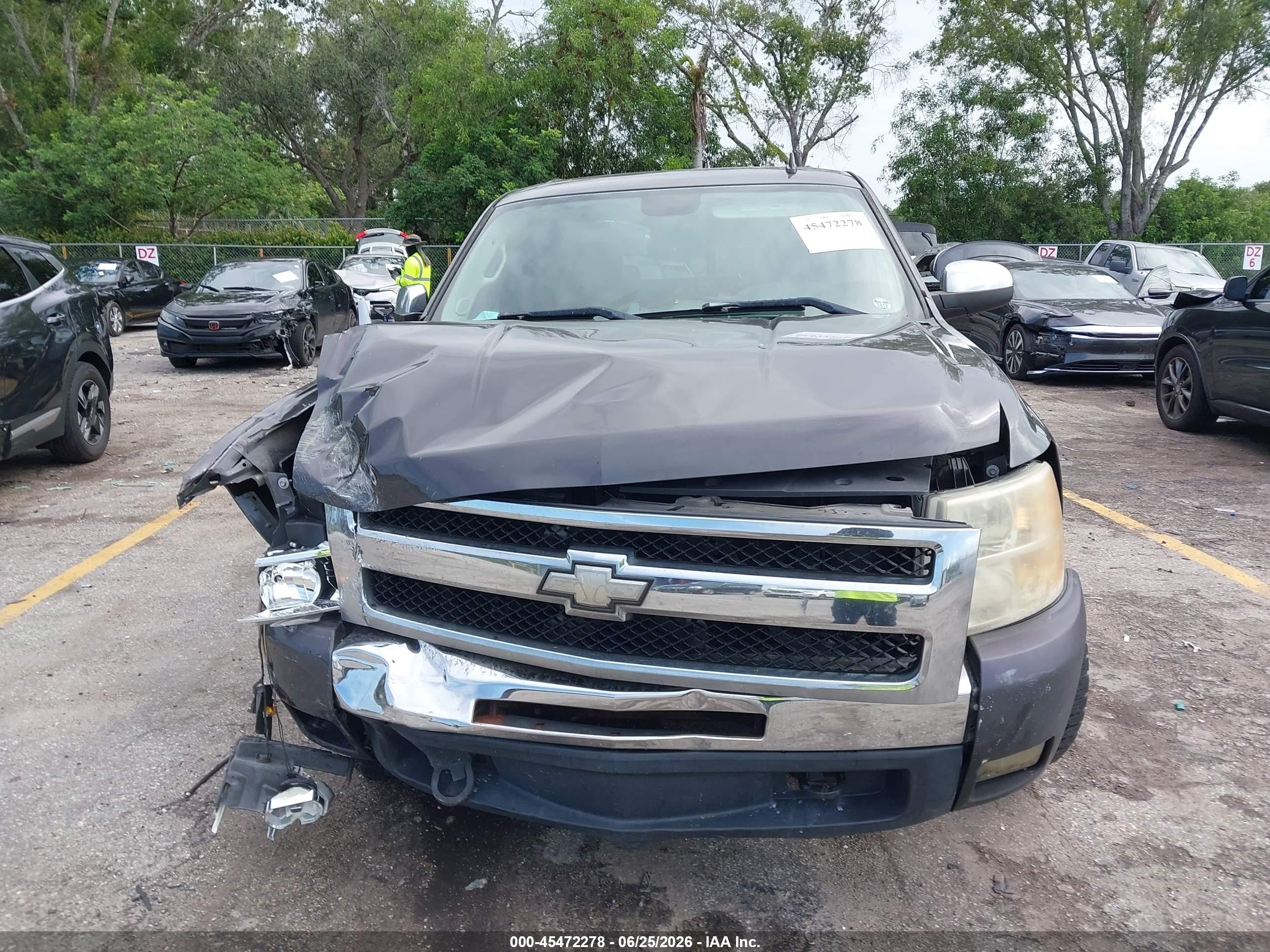 2011 Chevrolet Silverado 1500 Lt Gray vin: 3GCPKSE36BG240398