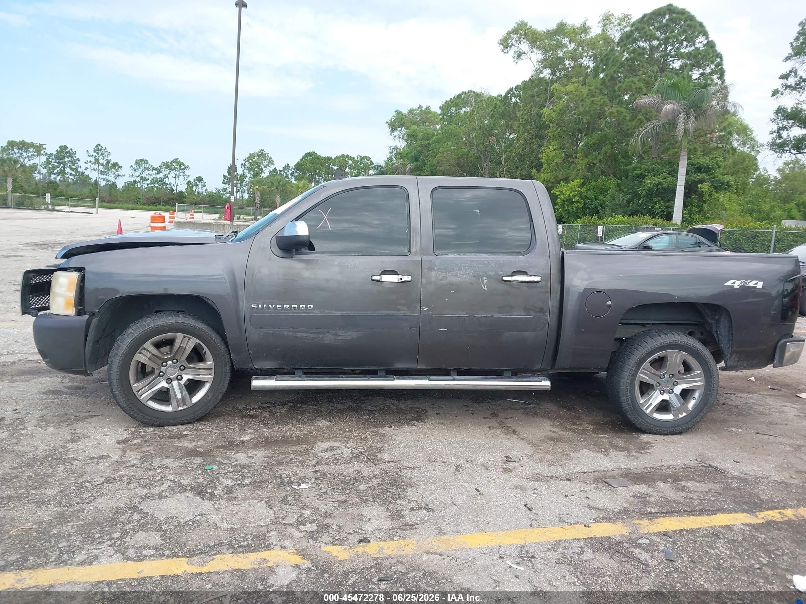2011 Chevrolet Silverado 1500 Lt Gray vin: 3GCPKSE36BG240398