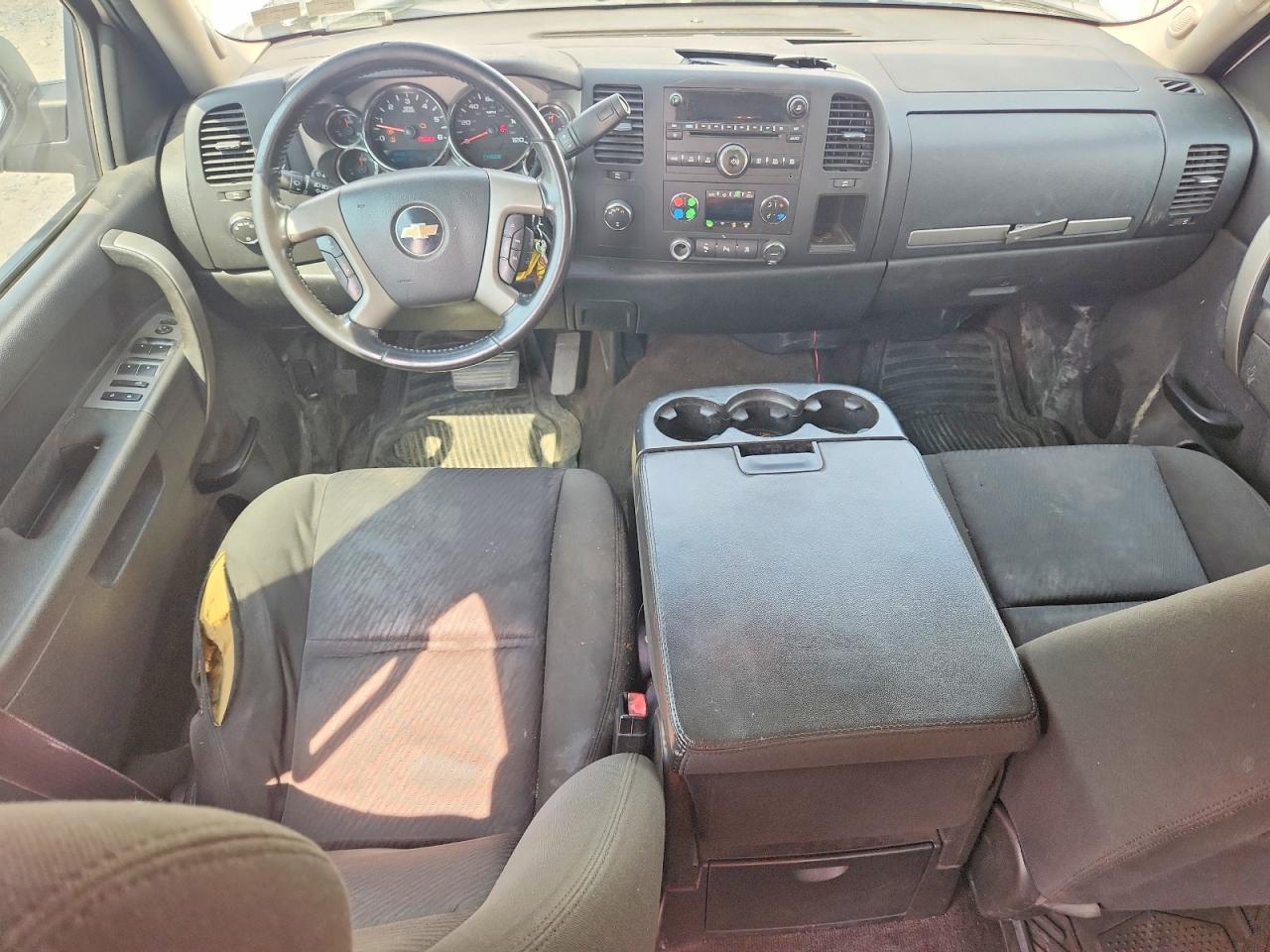 2011 Chevrolet Silverado K1500 Lt Белый vin: 3GCPKSE36BG251868