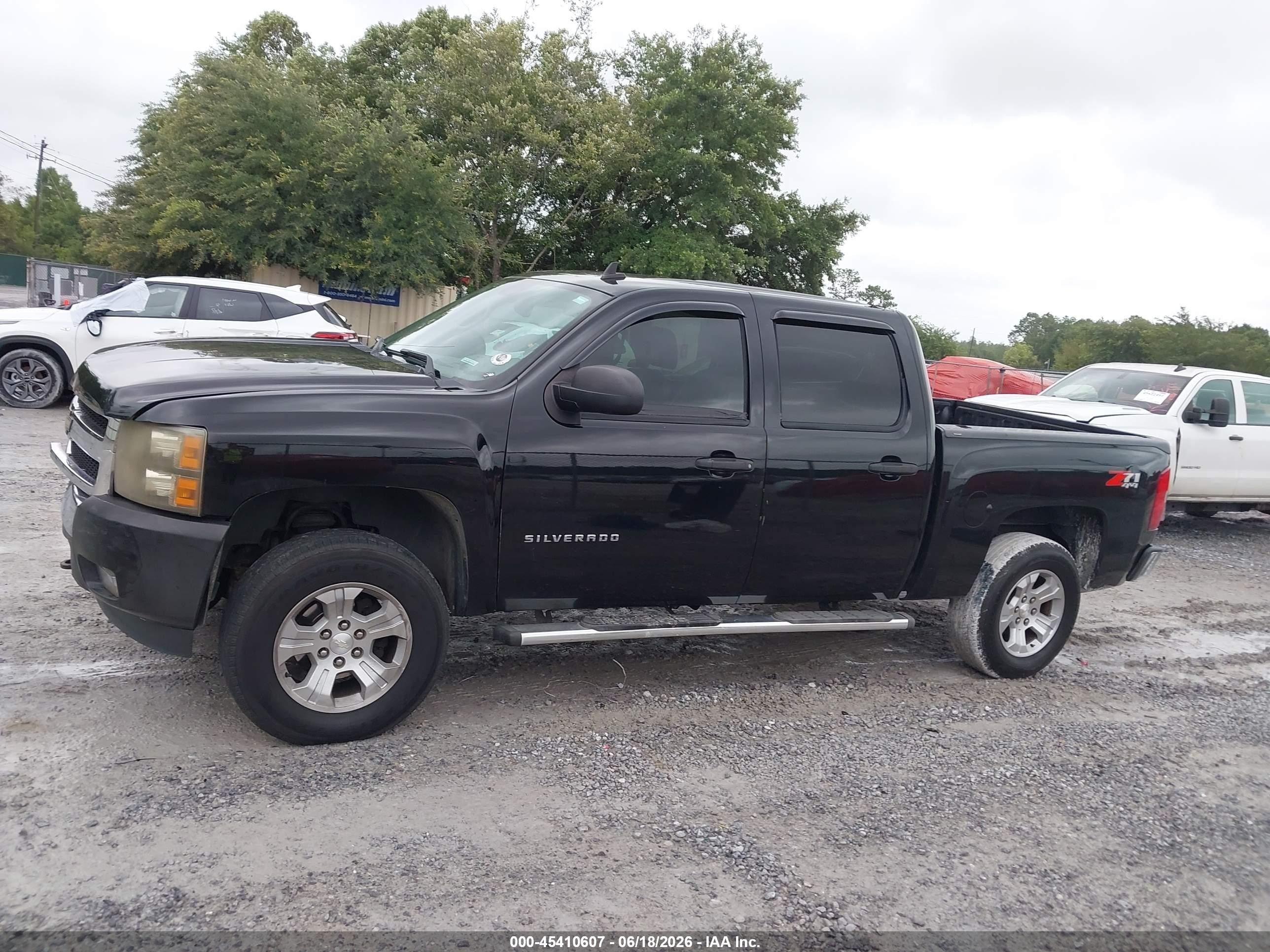2011 Chevrolet Silverado 1500 Lt Black vin: 3GCPKSE36BG277029