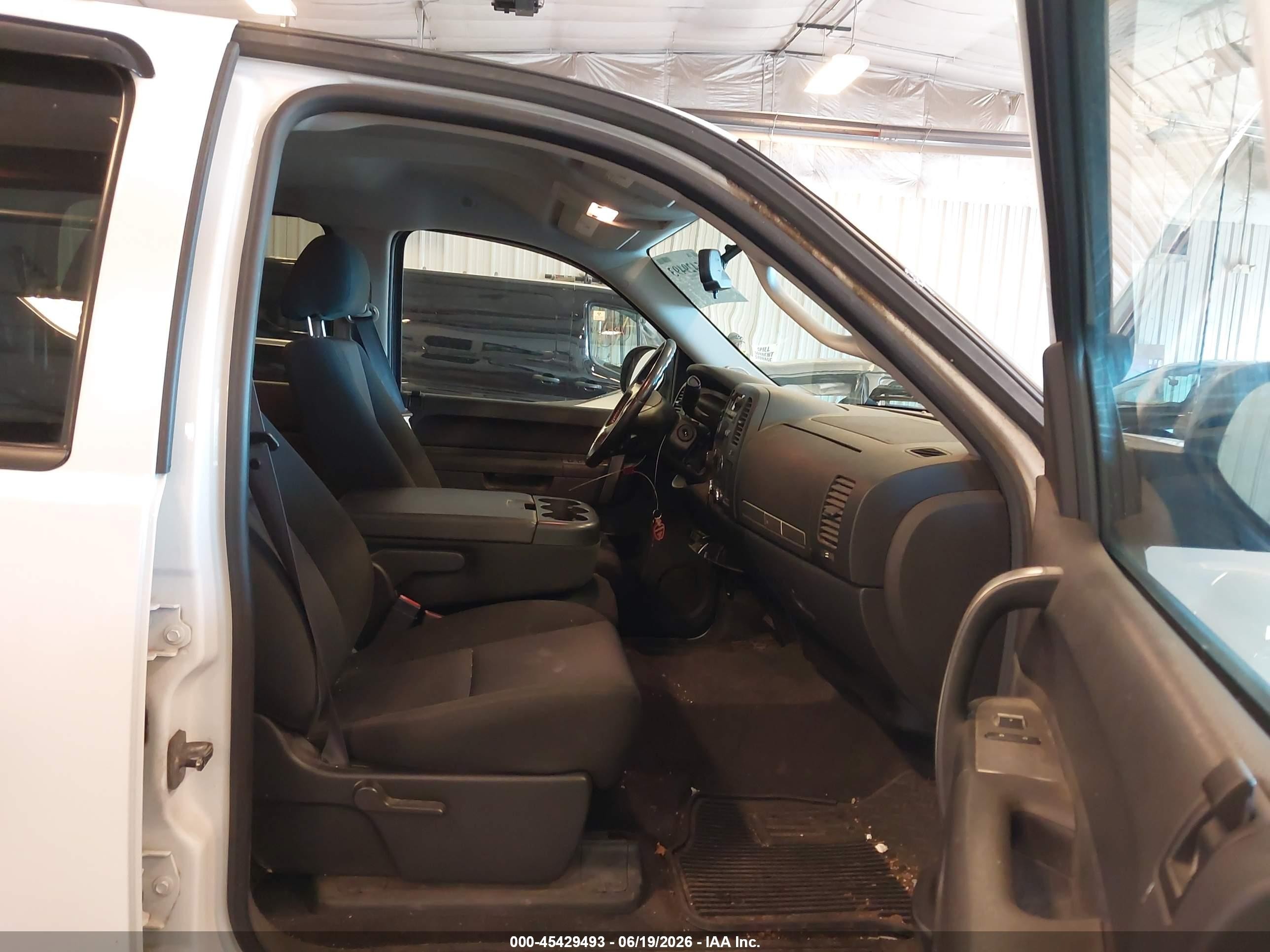 2011 Chevrolet Silverado 1500 Lt Белый vin: 3GCPKSE36BG278178