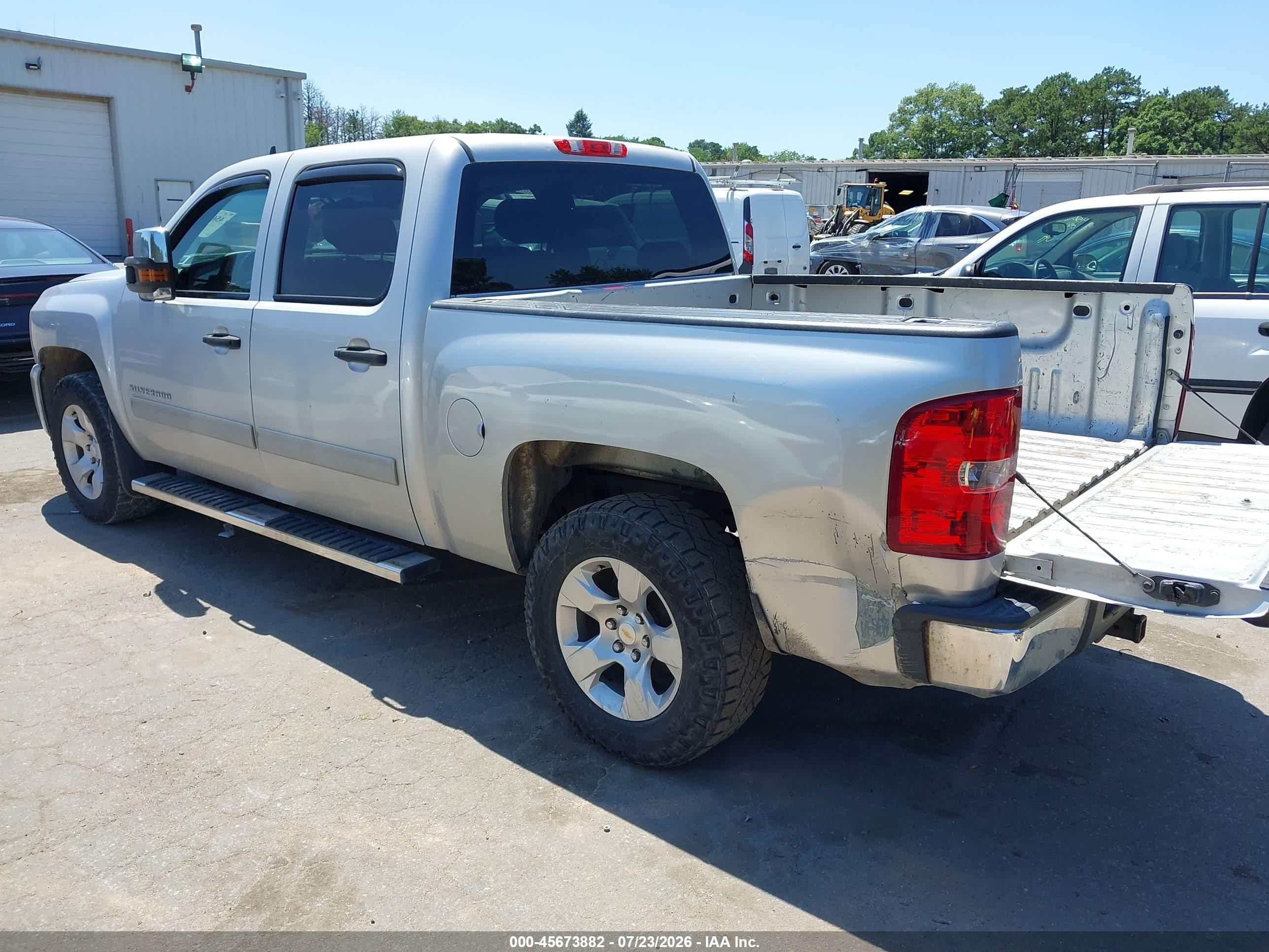 2011 Chevrolet Silverado 1500 Lt Silver vin: 3GCPKSE36BG367460