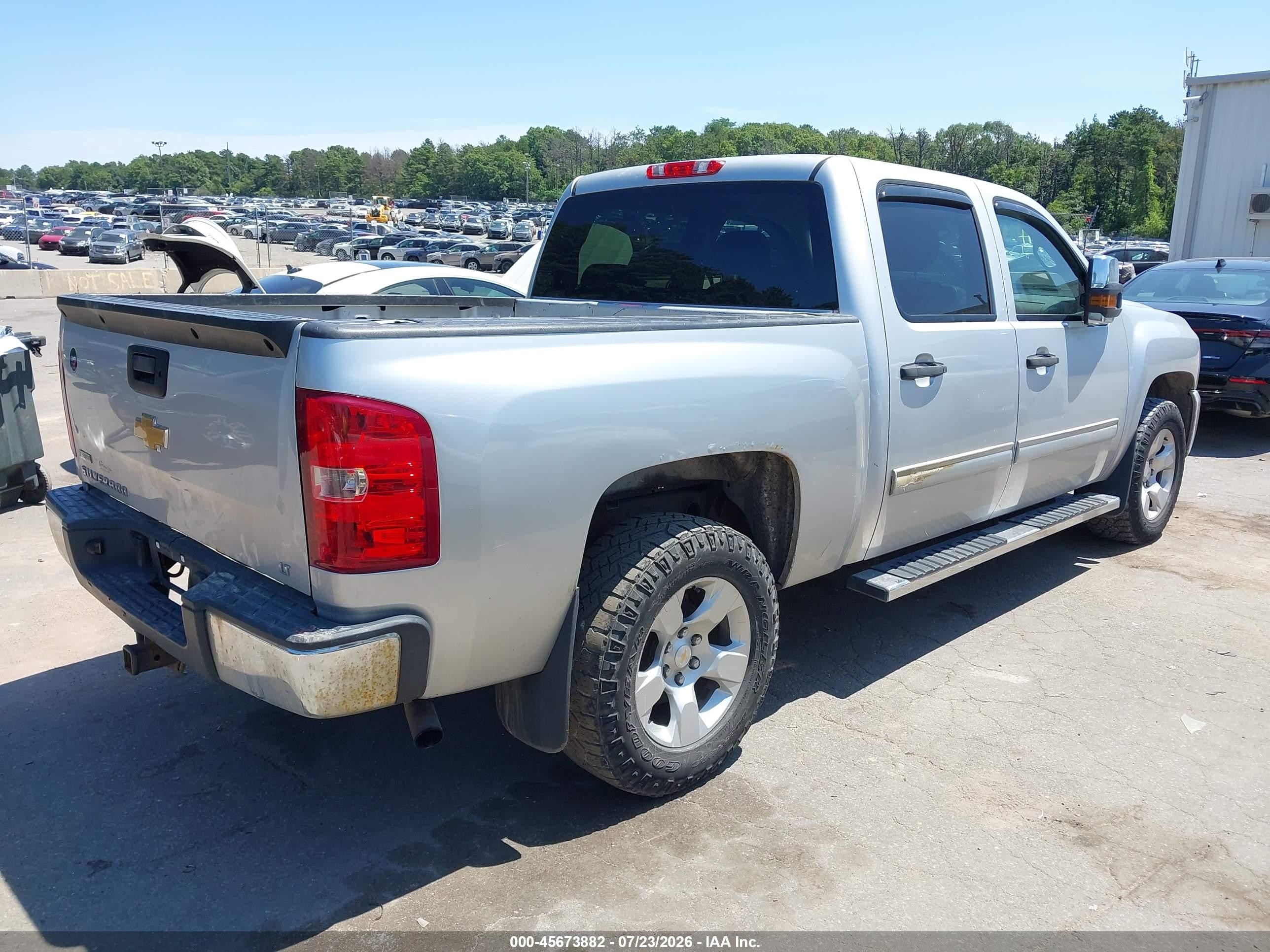 2011 Chevrolet Silverado 1500 Lt Silver vin: 3GCPKSE36BG367460