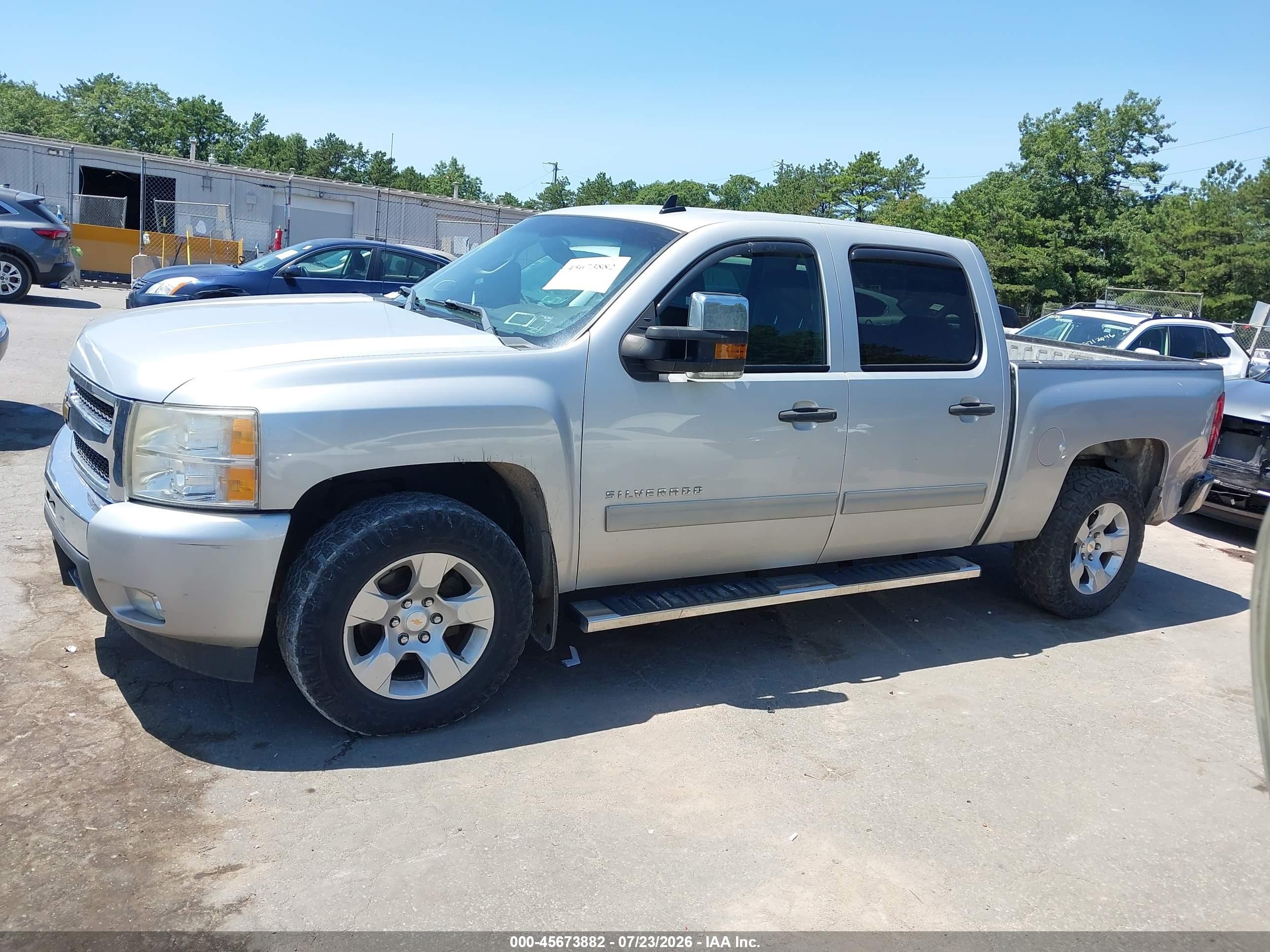2011 Chevrolet Silverado 1500 Lt Silver vin: 3GCPKSE36BG367460