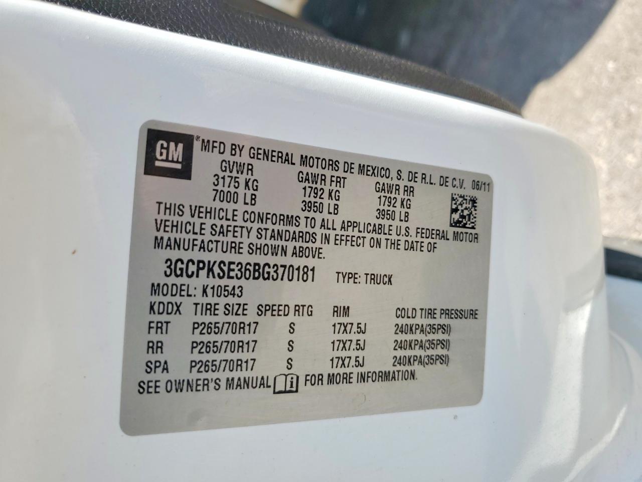 2011 Chevrolet Silverado K1500 Lt White vin: 3GCPKSE36BG370181