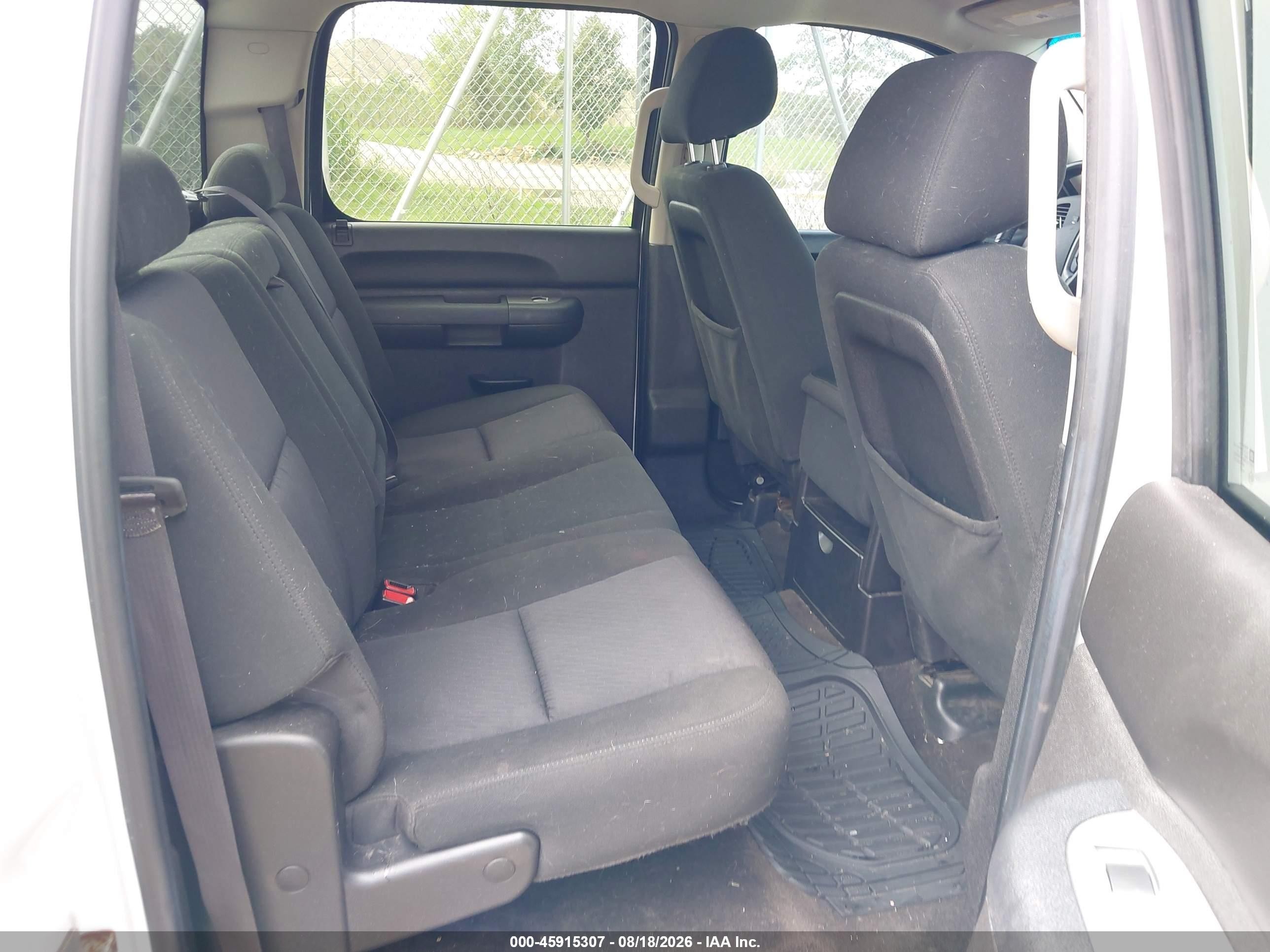 2011 Chevrolet Silverado 1500 Lt Белый vin: 3GCPKSE36BG370911