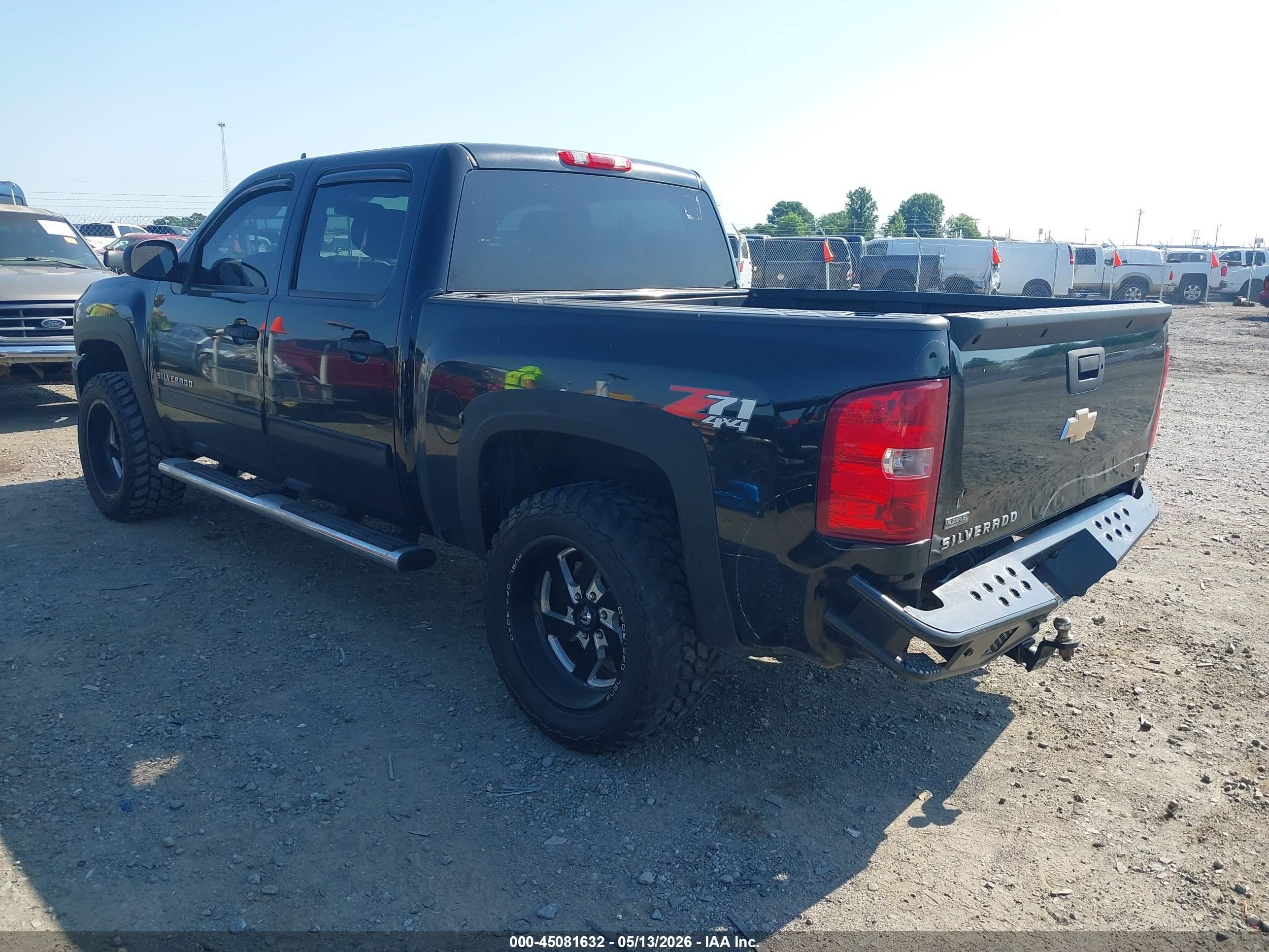 2011 Chevrolet Silverado 1500 Lt Black vin: 3GCPKSE37BG393615