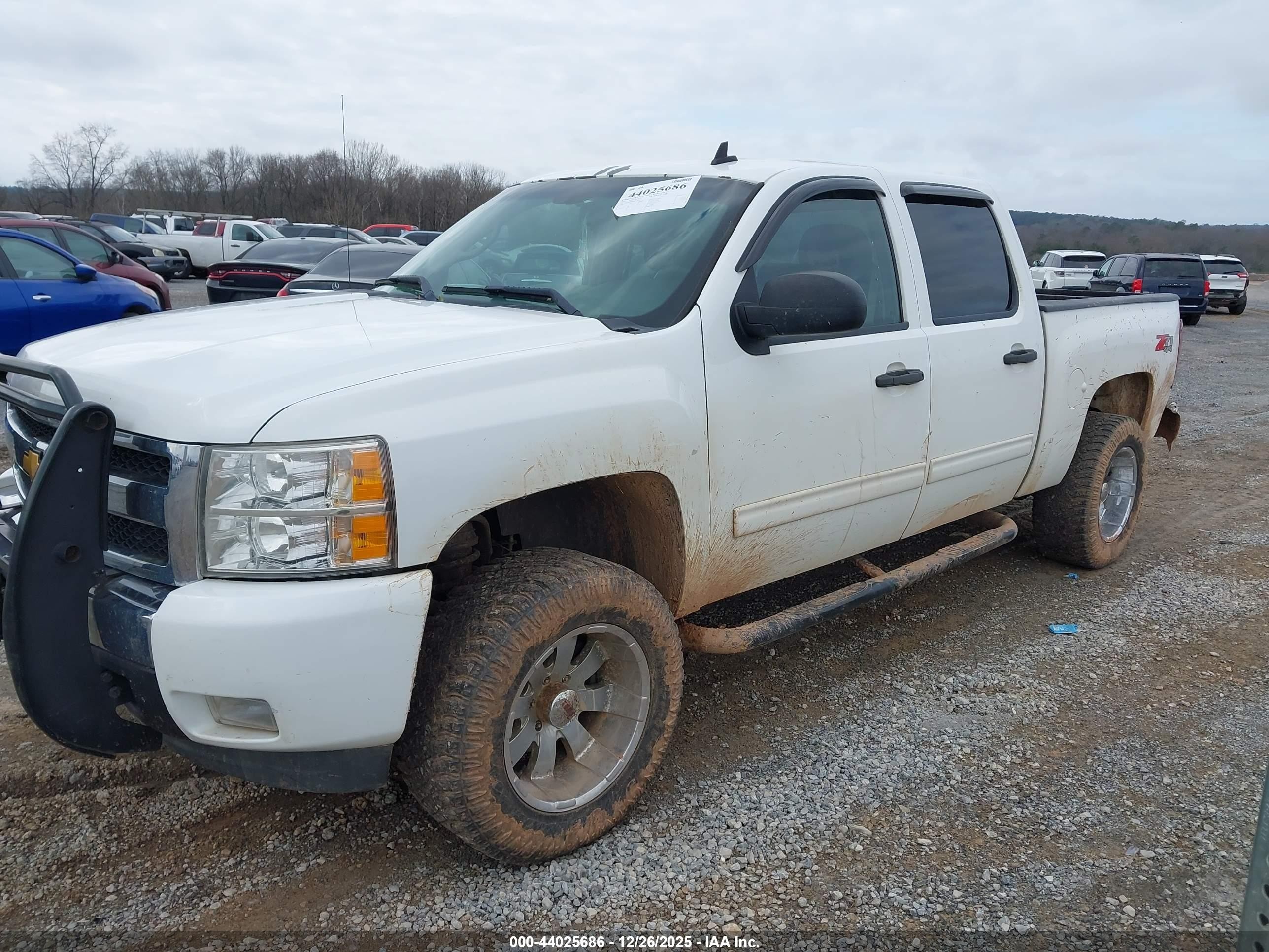 2011 Chevrolet Silverado 1500 Lt White vin: 3GCPKSE38BG213347