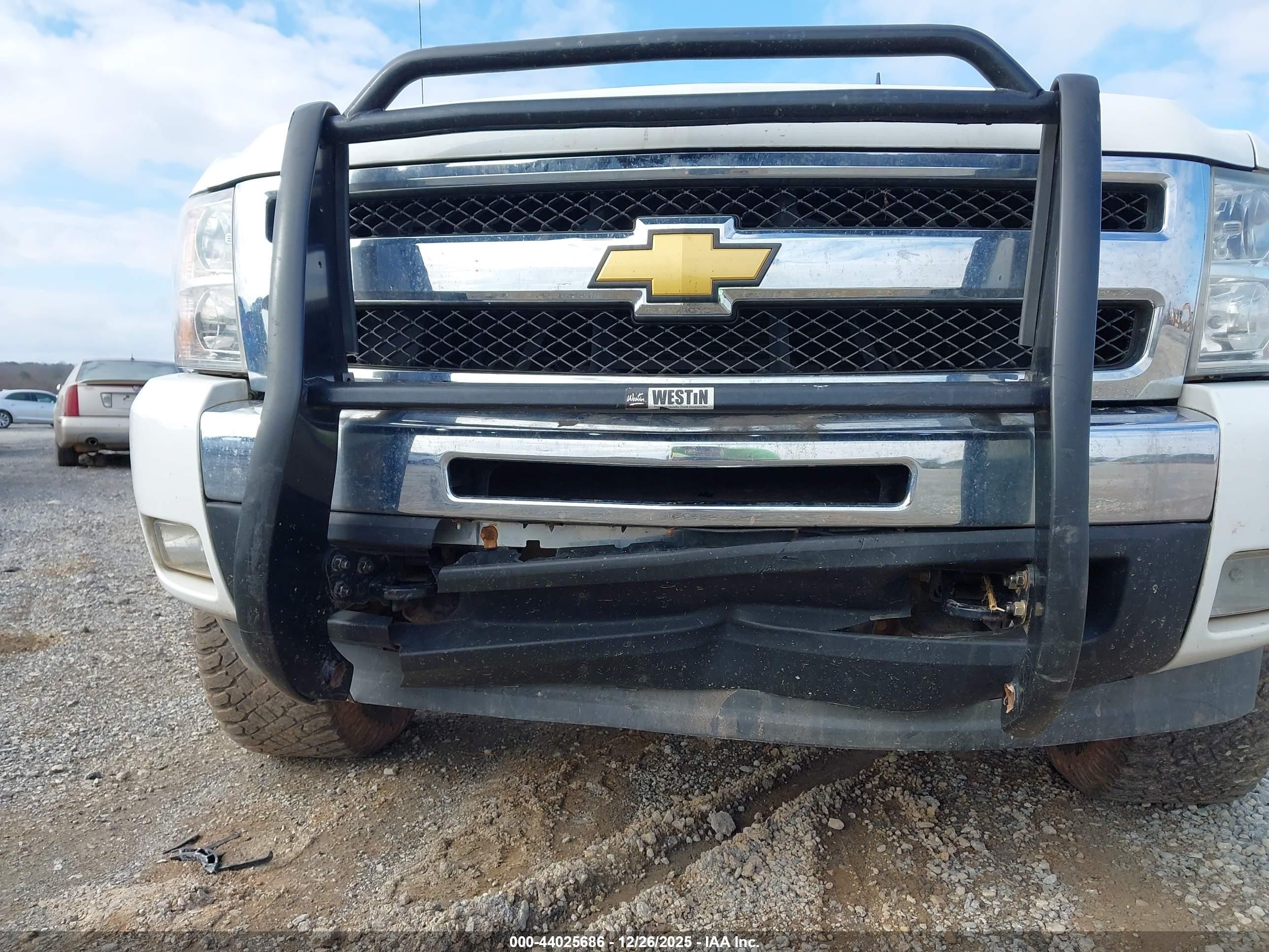 2011 Chevrolet Silverado 1500 Lt White vin: 3GCPKSE38BG213347