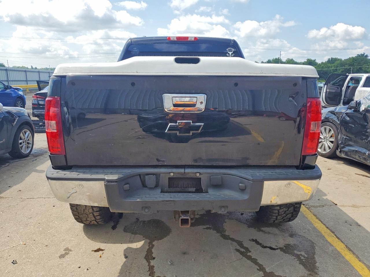 2011 Chevrolet Silverado K1500 Lt Black vin: 3GCPKSE38BG303078