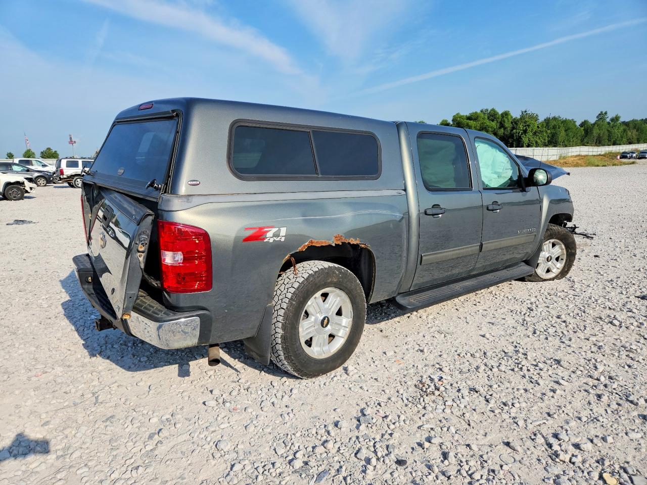 2011 Chevrolet Silverado K1500 Lt Серый vin: 3GCPKSE38BG310449