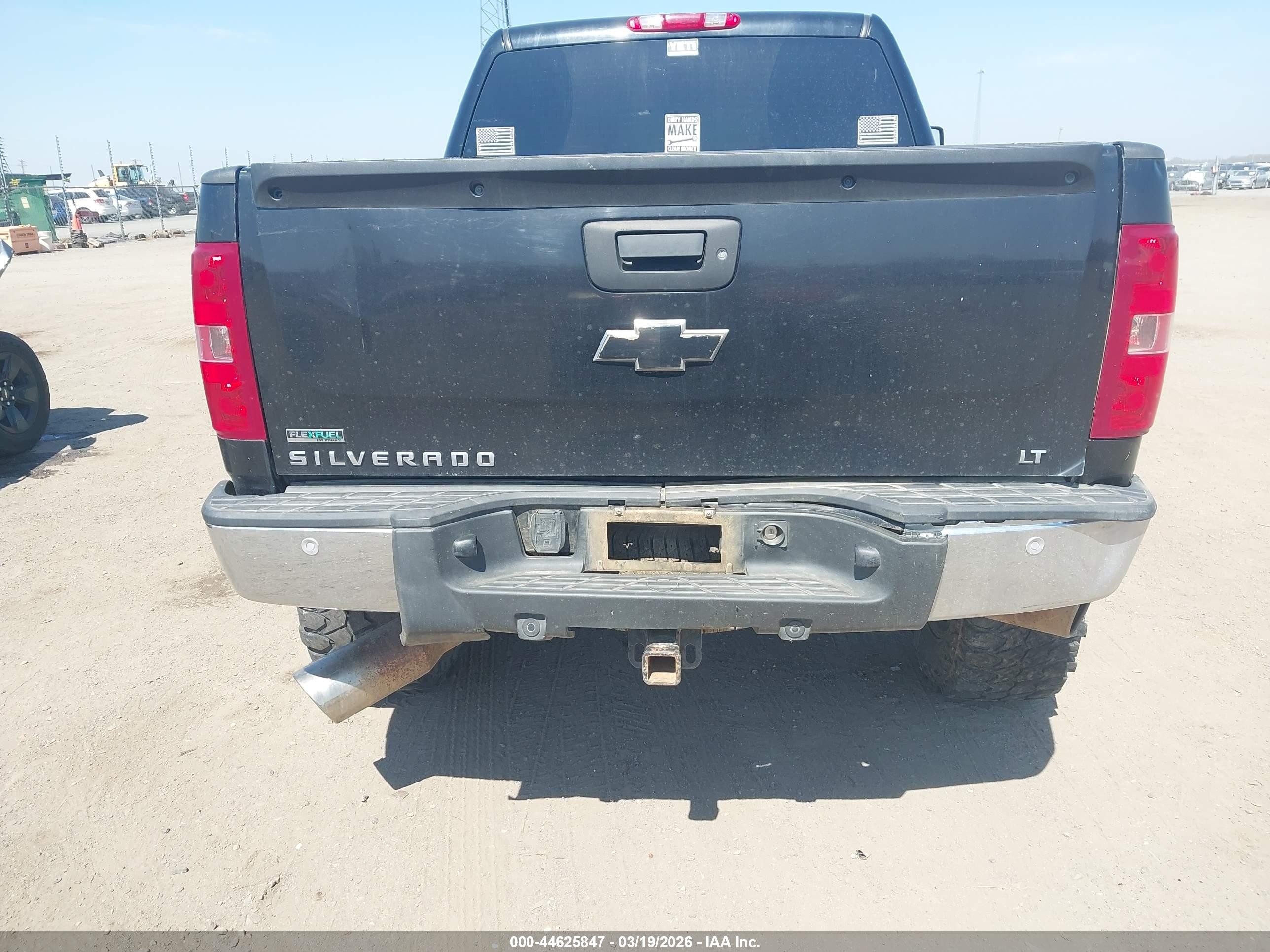 2011 Chevrolet Silverado 1500 Lt Black vin: 3GCPKSE38BG318938