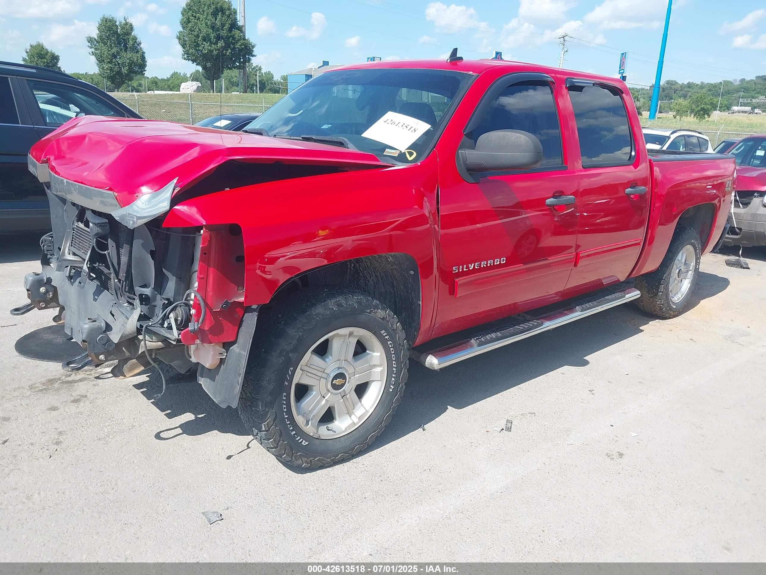 2011 Chevrolet Silverado 1500 Lt Красный vin: 3GCPKSE38BG325467
