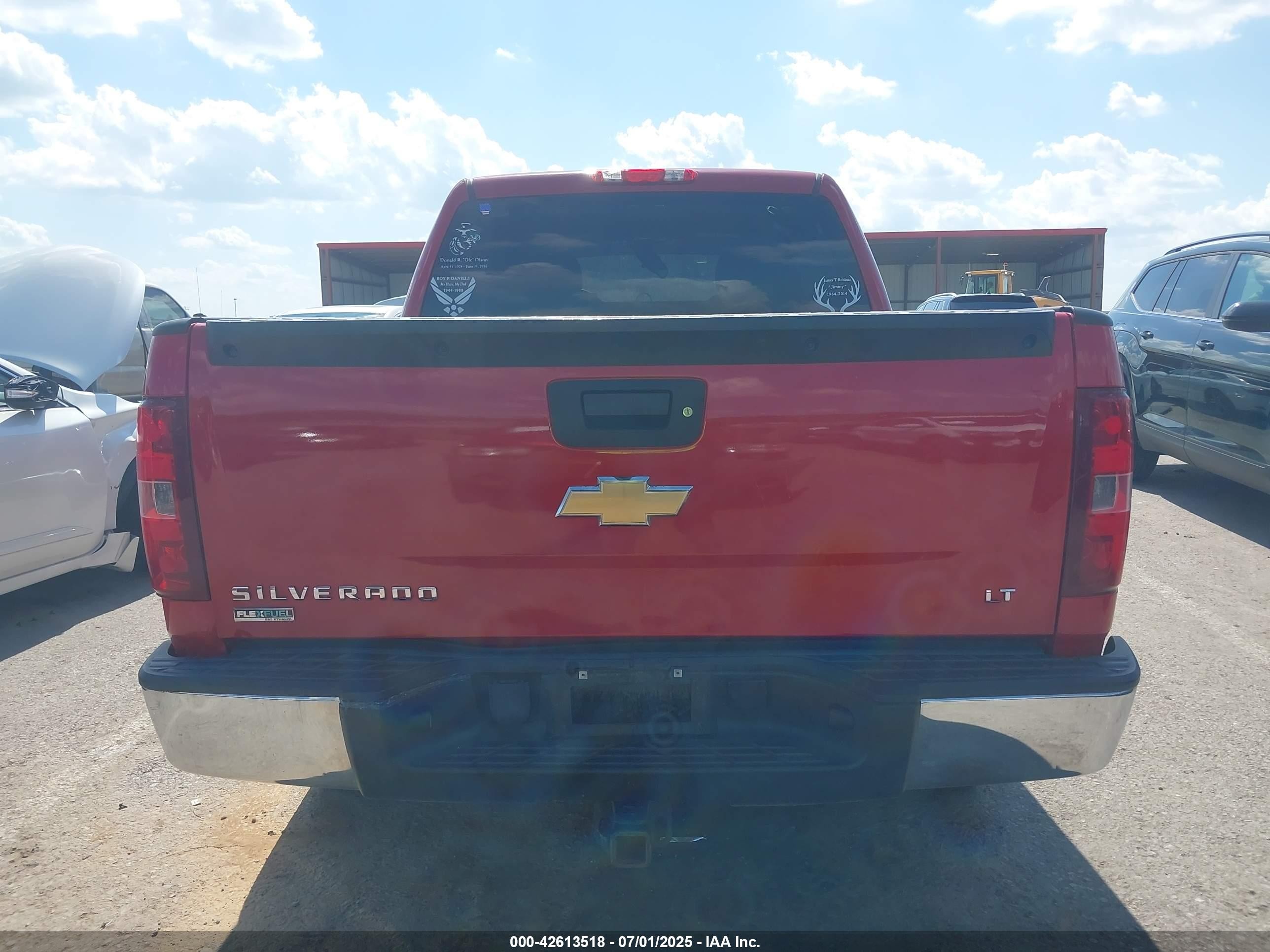 2011 Chevrolet Silverado 1500 Lt Красный vin: 3GCPKSE38BG325467