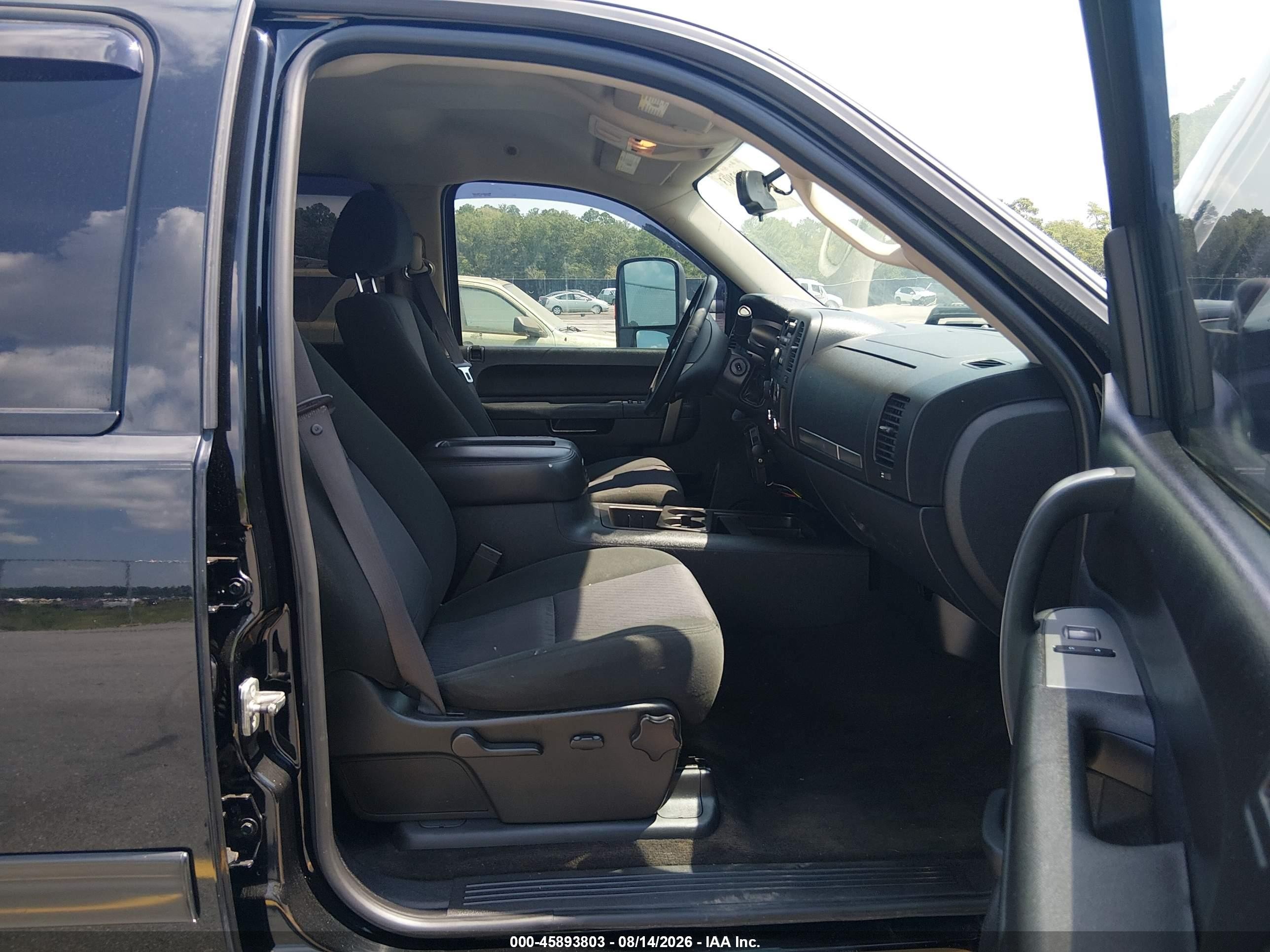 2011 Chevrolet Silverado 1500 Lt Черный vin: 3GCPKSE38BG341149