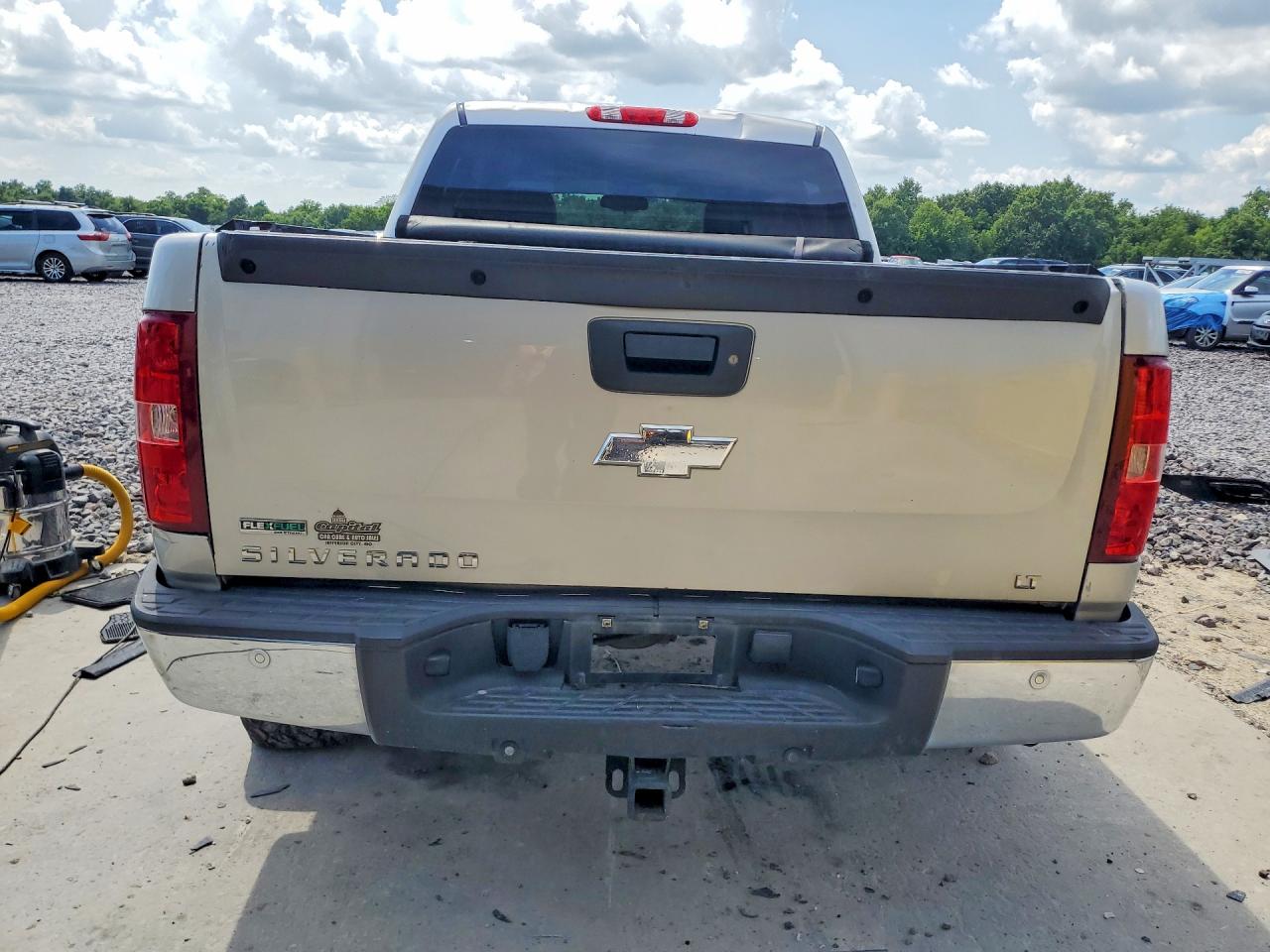 2011 Chevrolet Silverado K1500 Lt Silver vin: 3GCPKSE39BG126430
