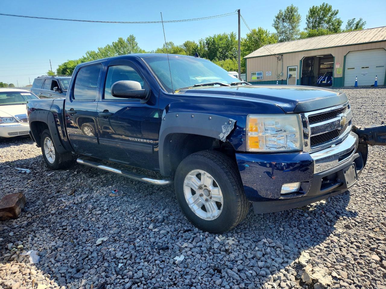2011 Chevrolet Silverado K1500 Lt Blue vin: 3GCPKSE39BG161355