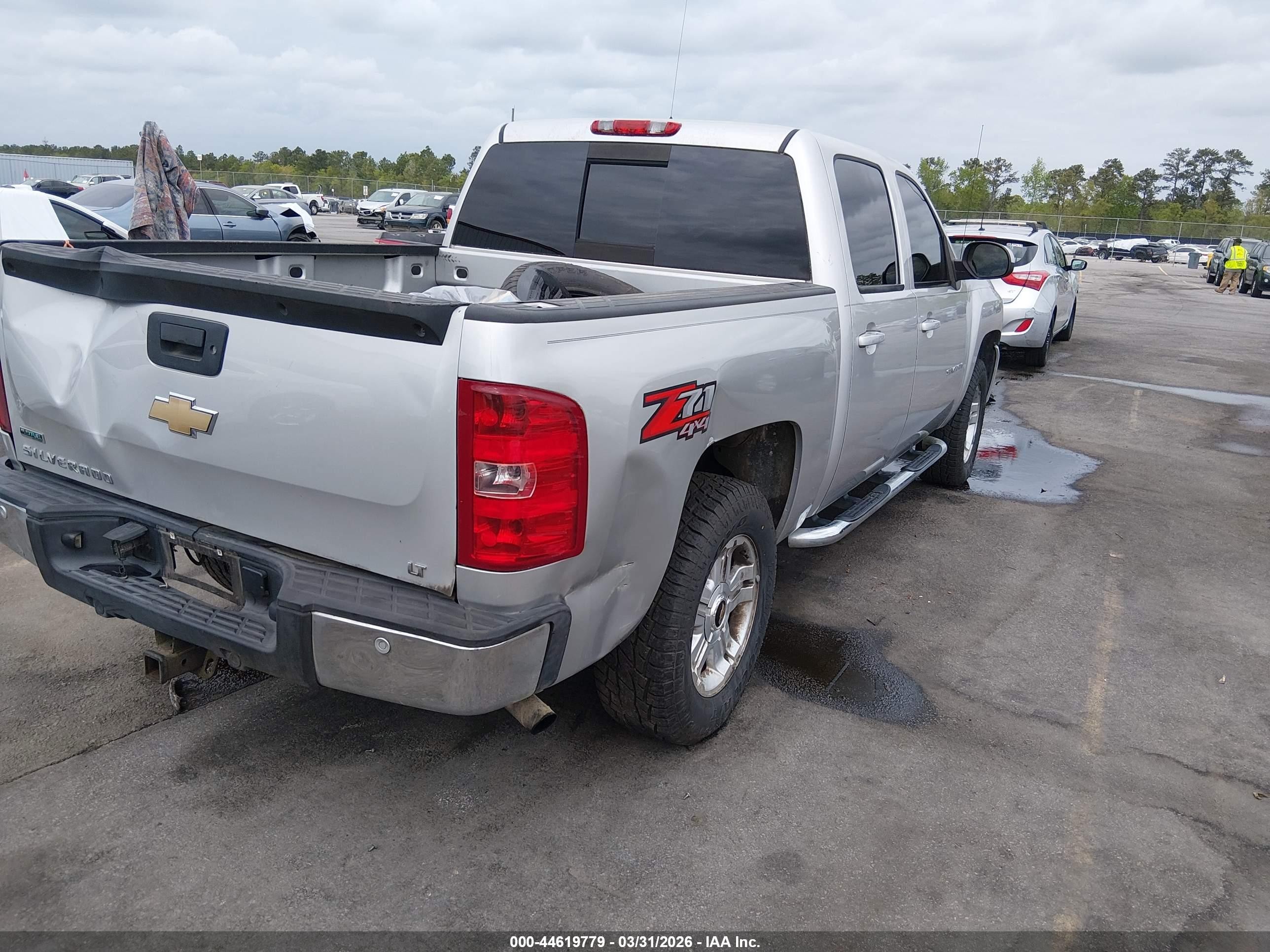 2011 Chevrolet Silverado 1500 Lt Серебряный vin: 3GCPKSE39BG173487