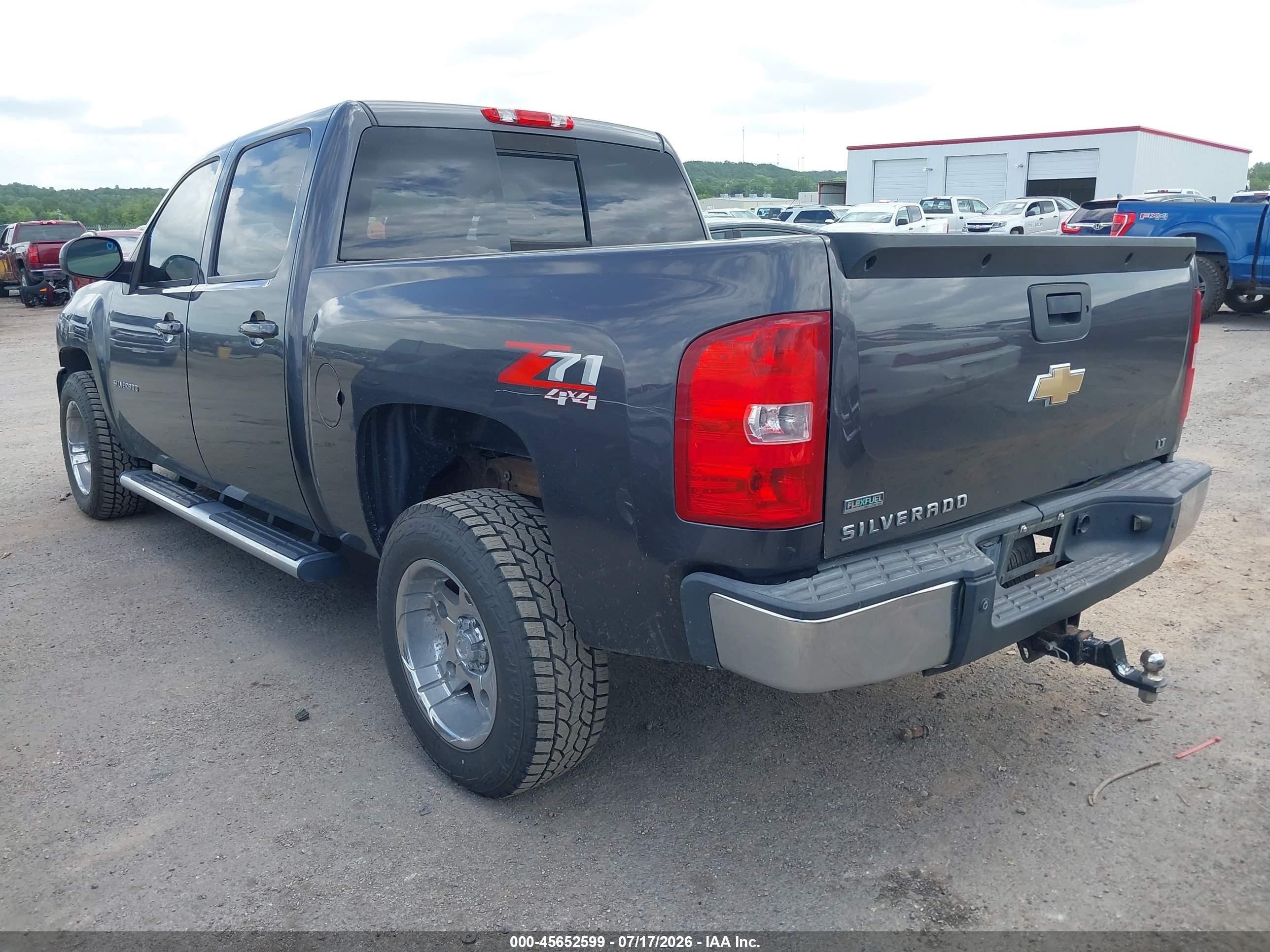 2011 Chevrolet Silverado 1500 Lt Серый vin: 3GCPKSE39BG203099
