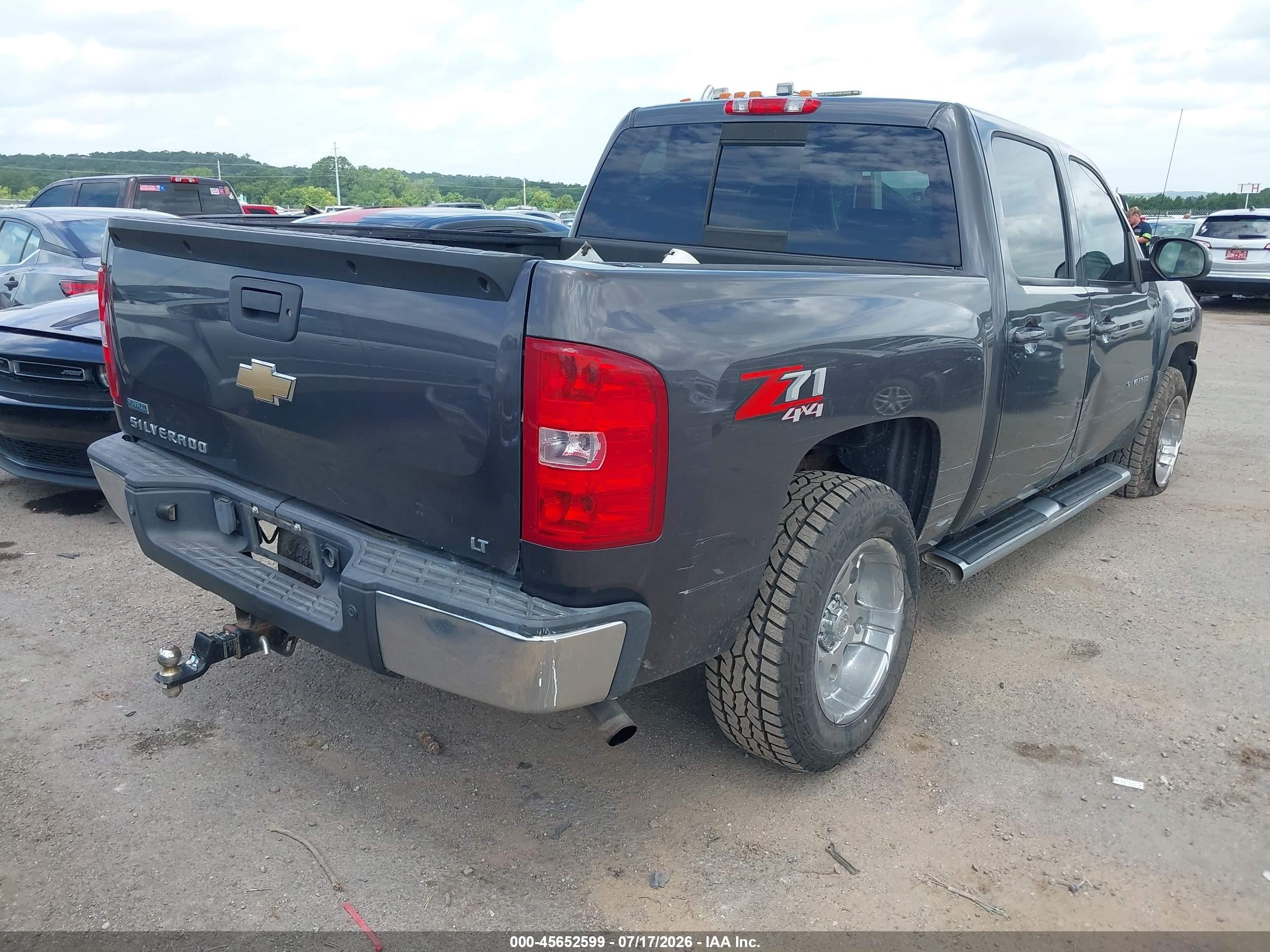 2011 Chevrolet Silverado 1500 Lt Серый vin: 3GCPKSE39BG203099