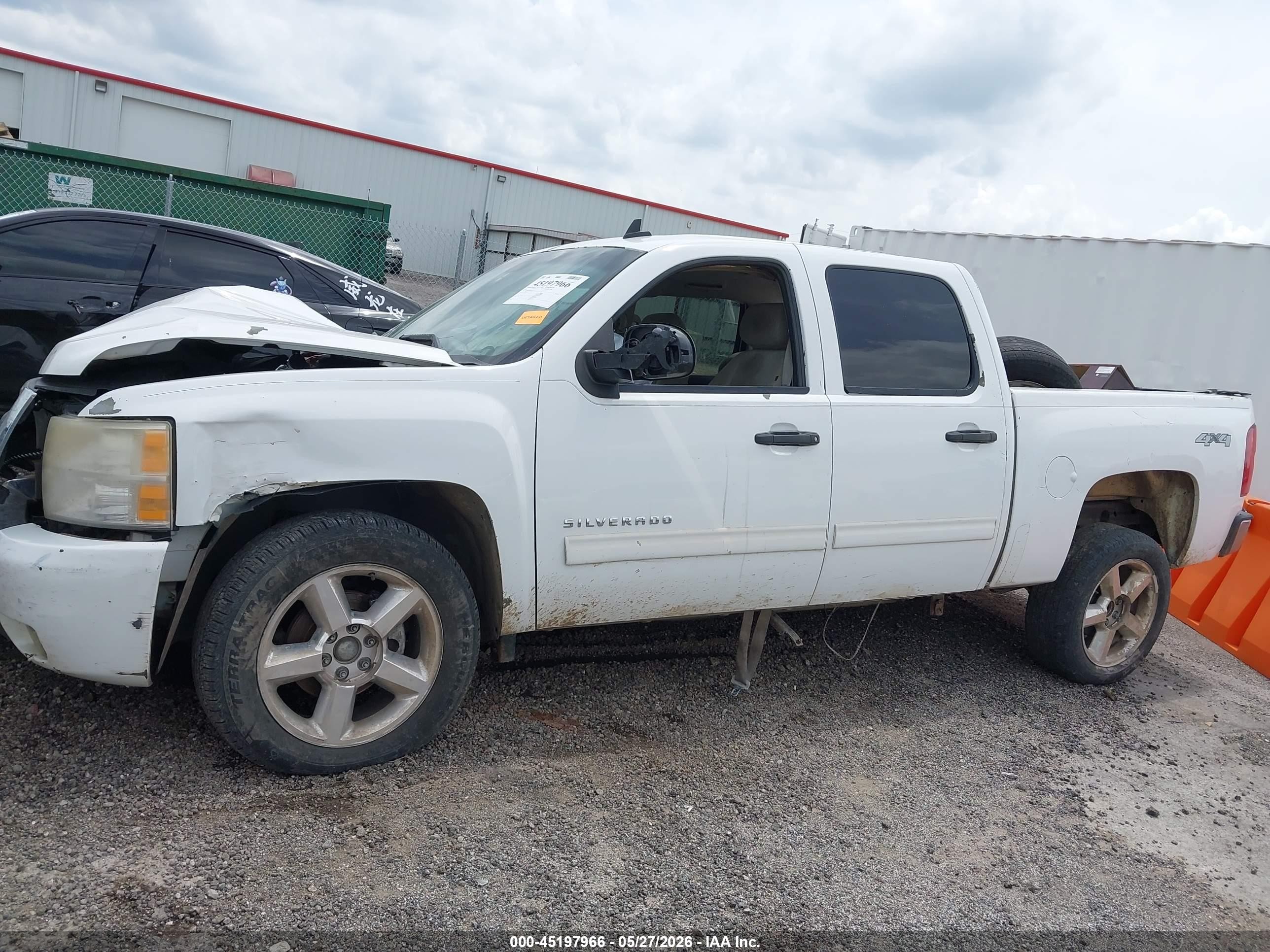 2011 Chevrolet Silverado 1500 Lt White vin: 3GCPKSE39BG250715