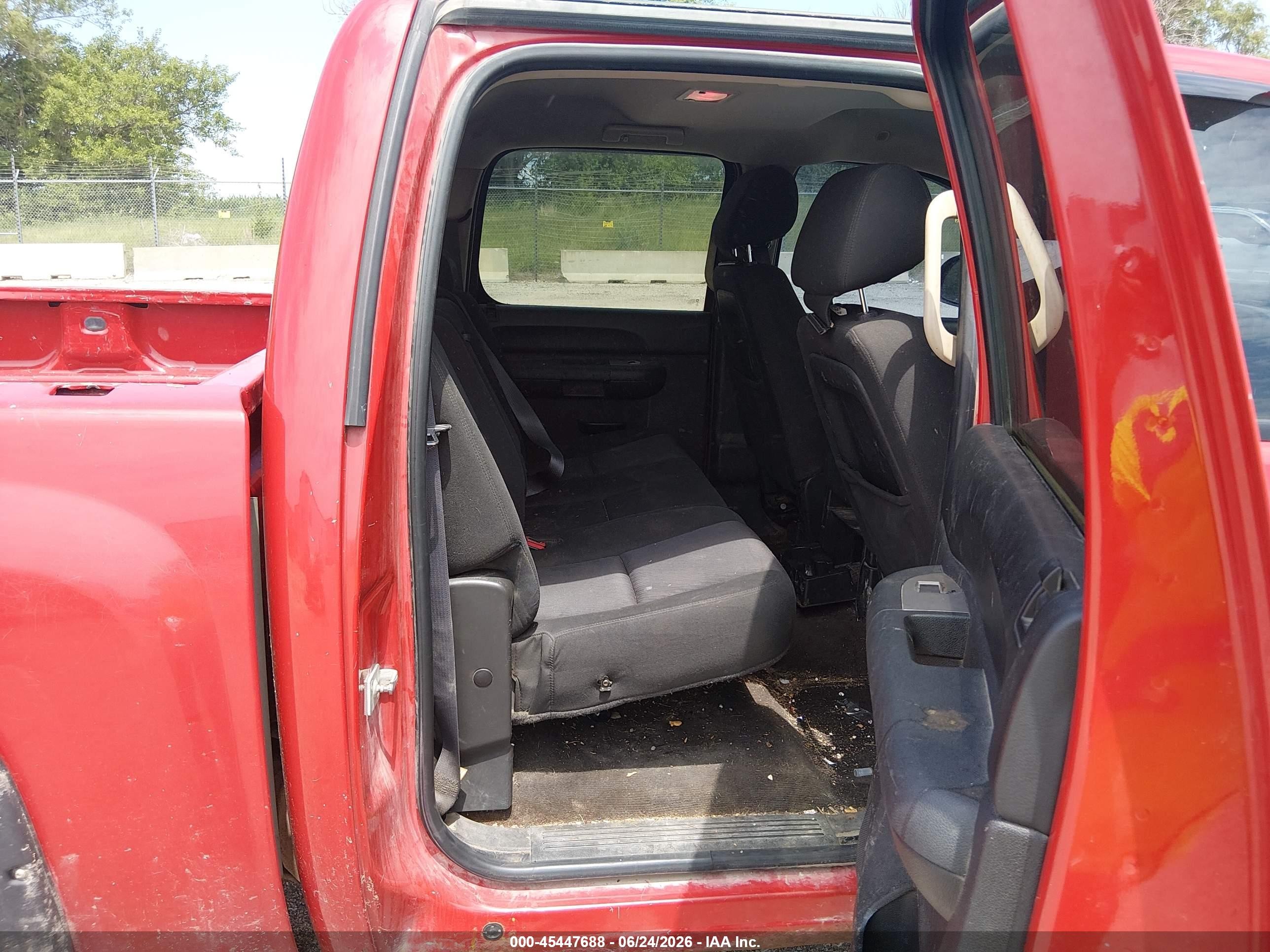 2011 Chevrolet Silverado 1500 Lt Red vin: 3GCPKSE3XBG222406