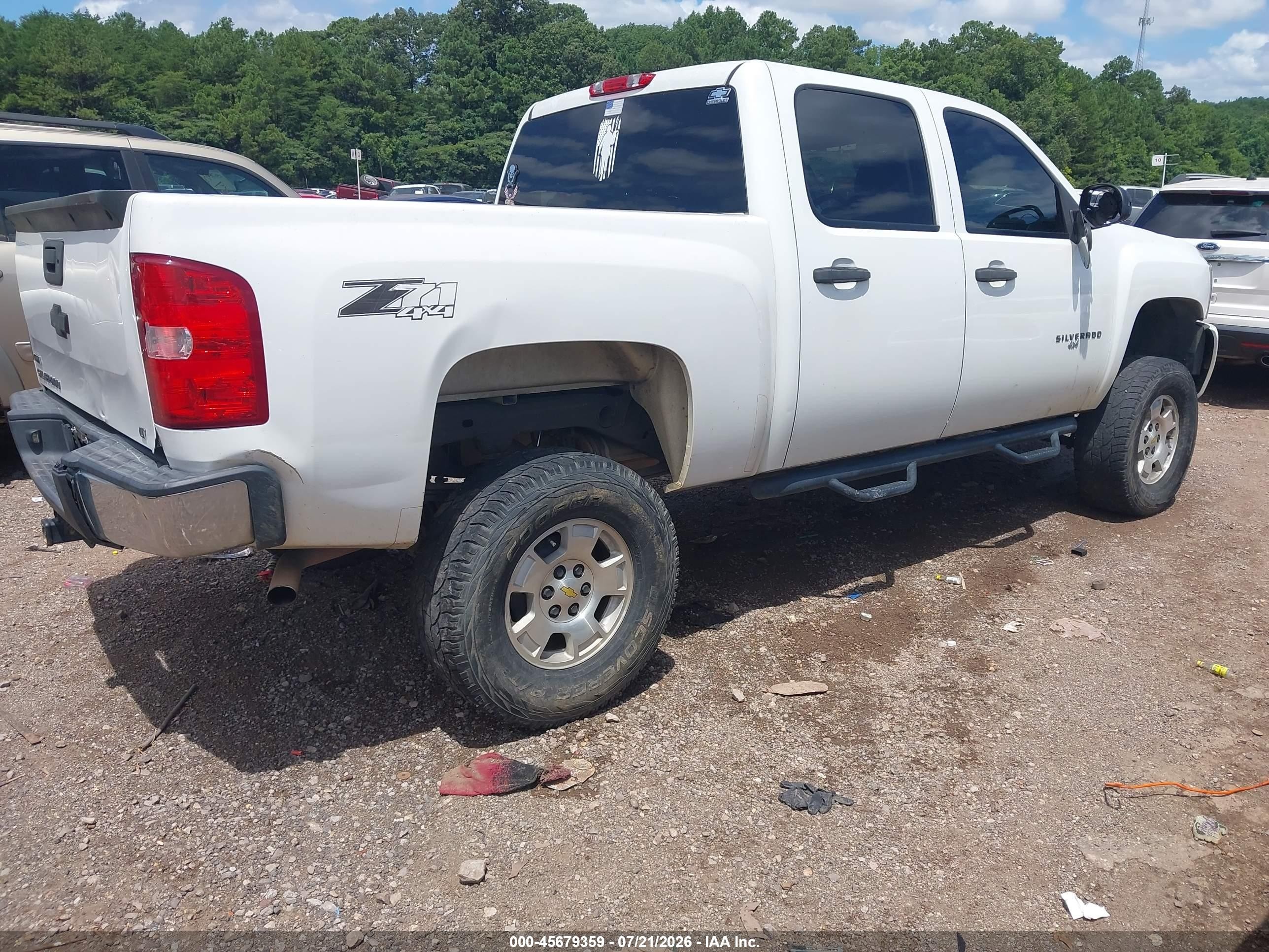2011 Chevrolet Silverado 1500 Lt Белый vin: 3GCPKSE3XBG237990