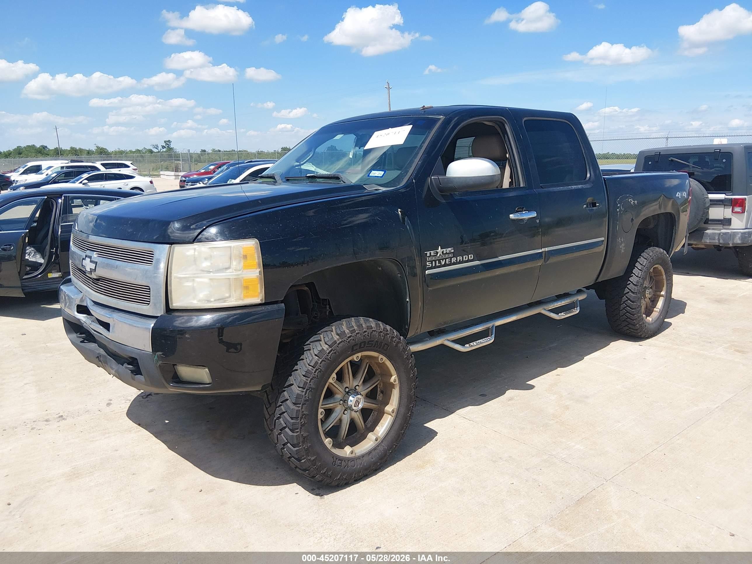 2011 Chevrolet Silverado 1500 Lt Черный vin: 3GCPKSE3XBG255728