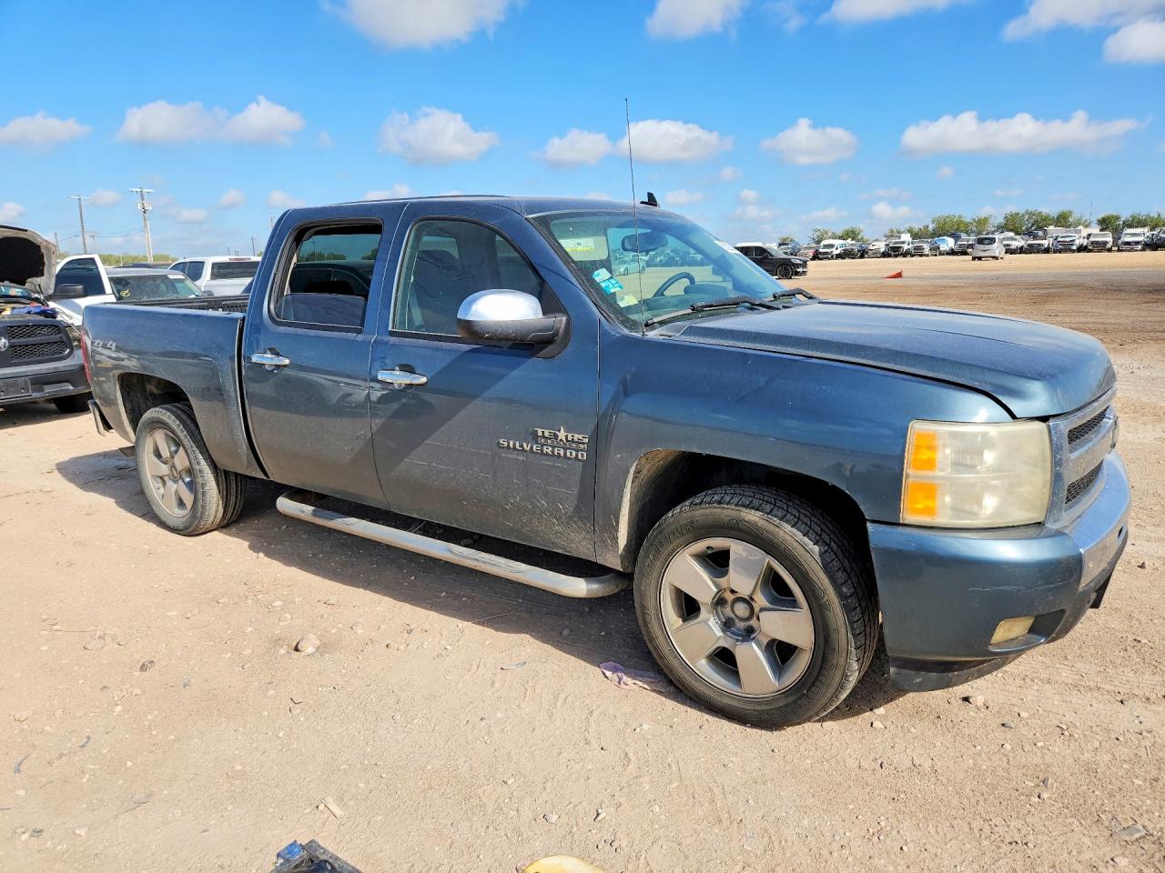 2011 Chevrolet Silverado K1500 Lt Blue vin: 3GCPKSE3XBG380650