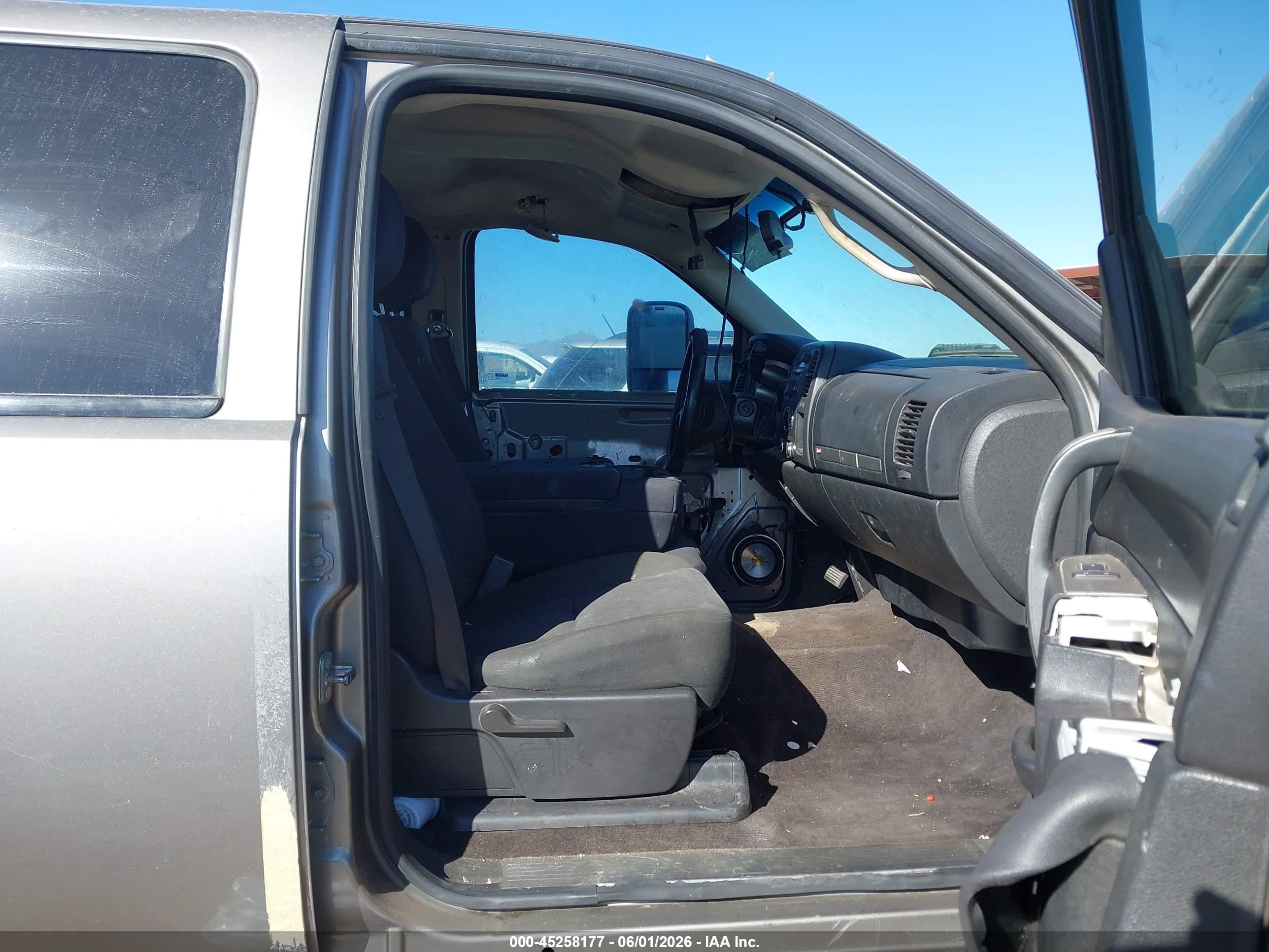 2012 Chevrolet Silverado 1500 Lt Gray vin: 3GCPKSE70CG283462