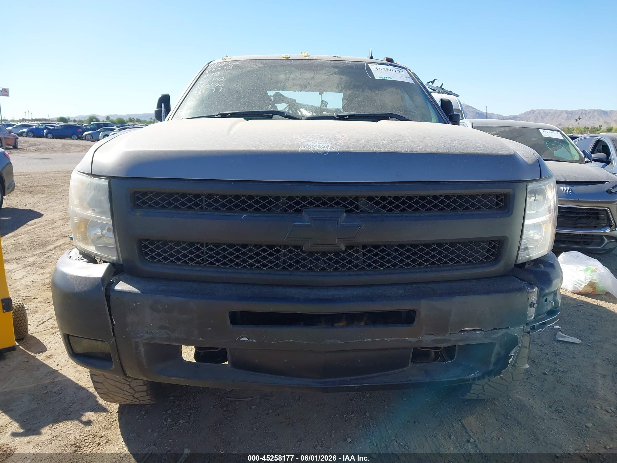 2012 Chevrolet Silverado 1500 Lt Gray vin: 3GCPKSE70CG283462