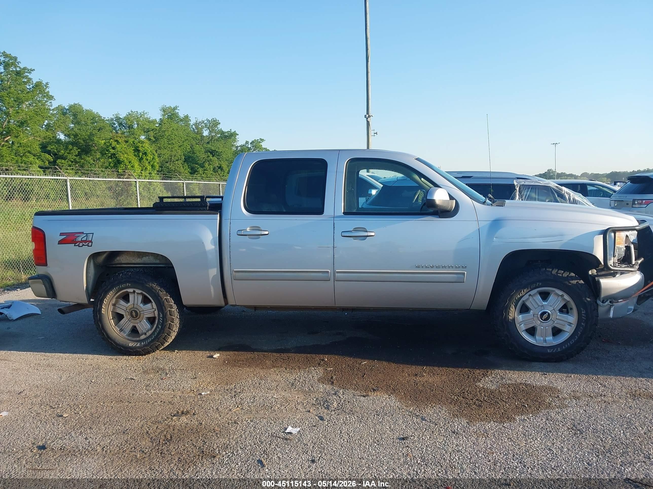 2013 Chevrolet Silverado 1500 Lt Серебряный vin: 3GCPKSE70DG156096