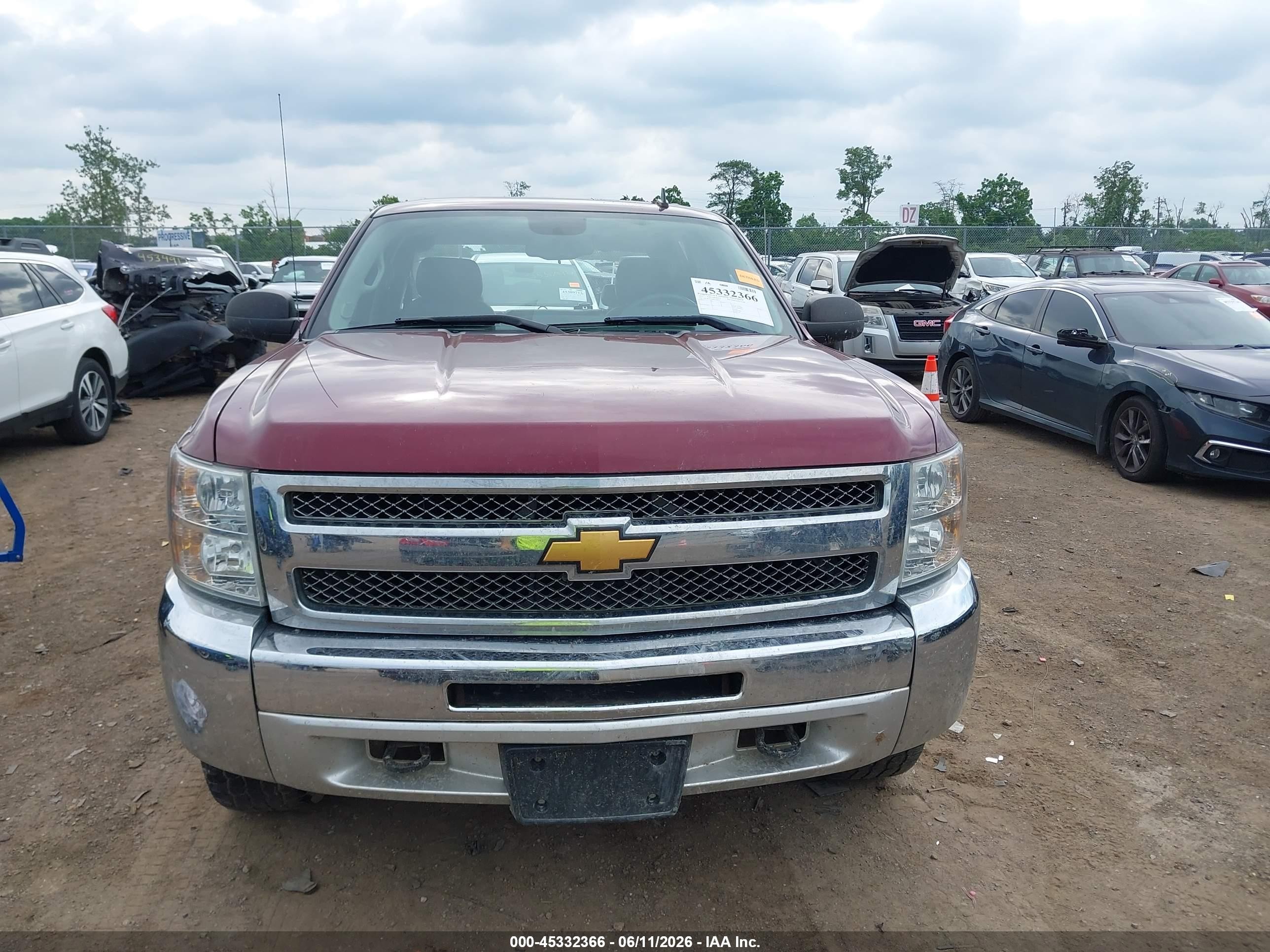 2013 Chevrolet Silverado 1500 Lt Темно-бордовый vin: 3GCPKSE70DG278036