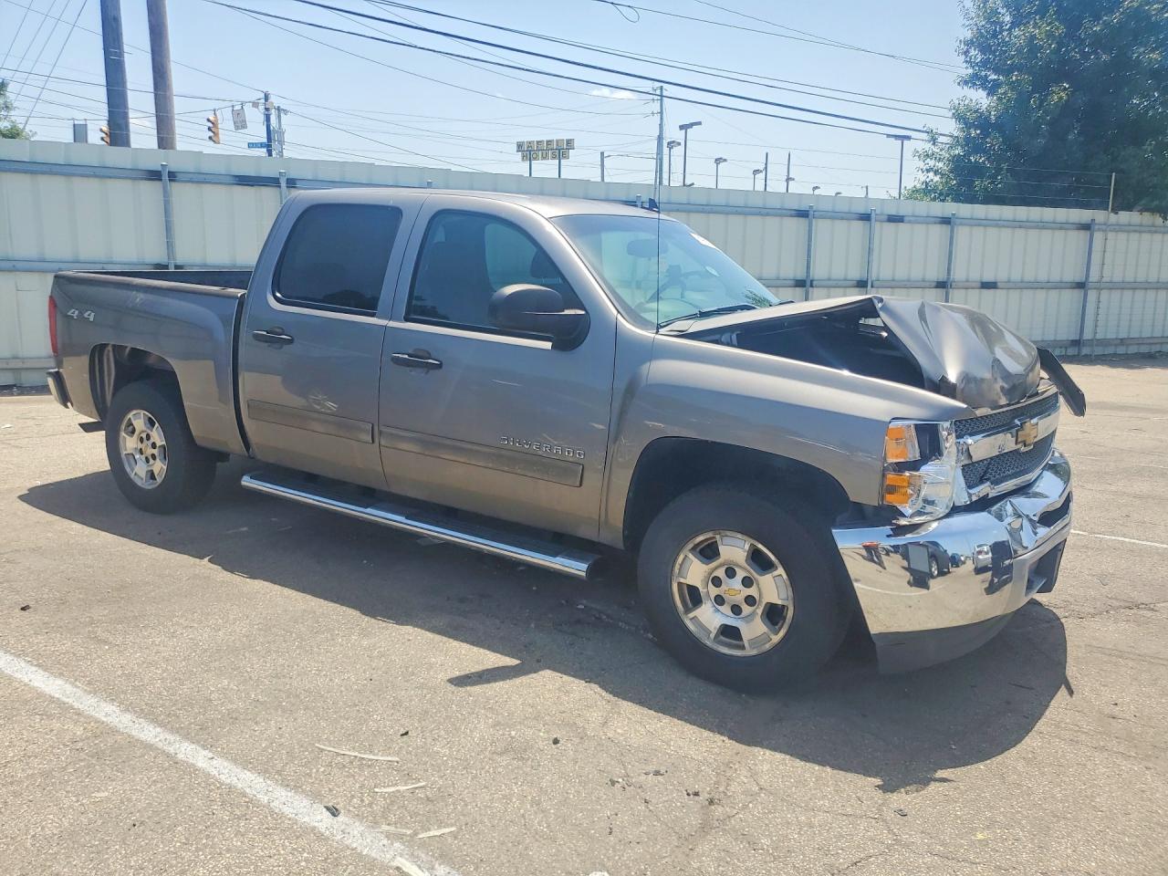 2013 Chevrolet Silverado K1500 Lt Silver vin: 3GCPKSE71DG158827
