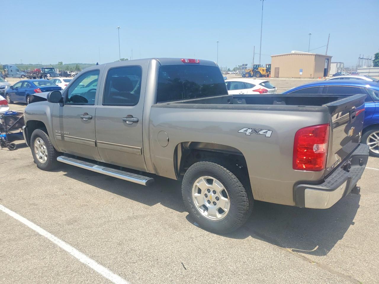 2013 Chevrolet Silverado K1500 Lt Silver vin: 3GCPKSE71DG158827