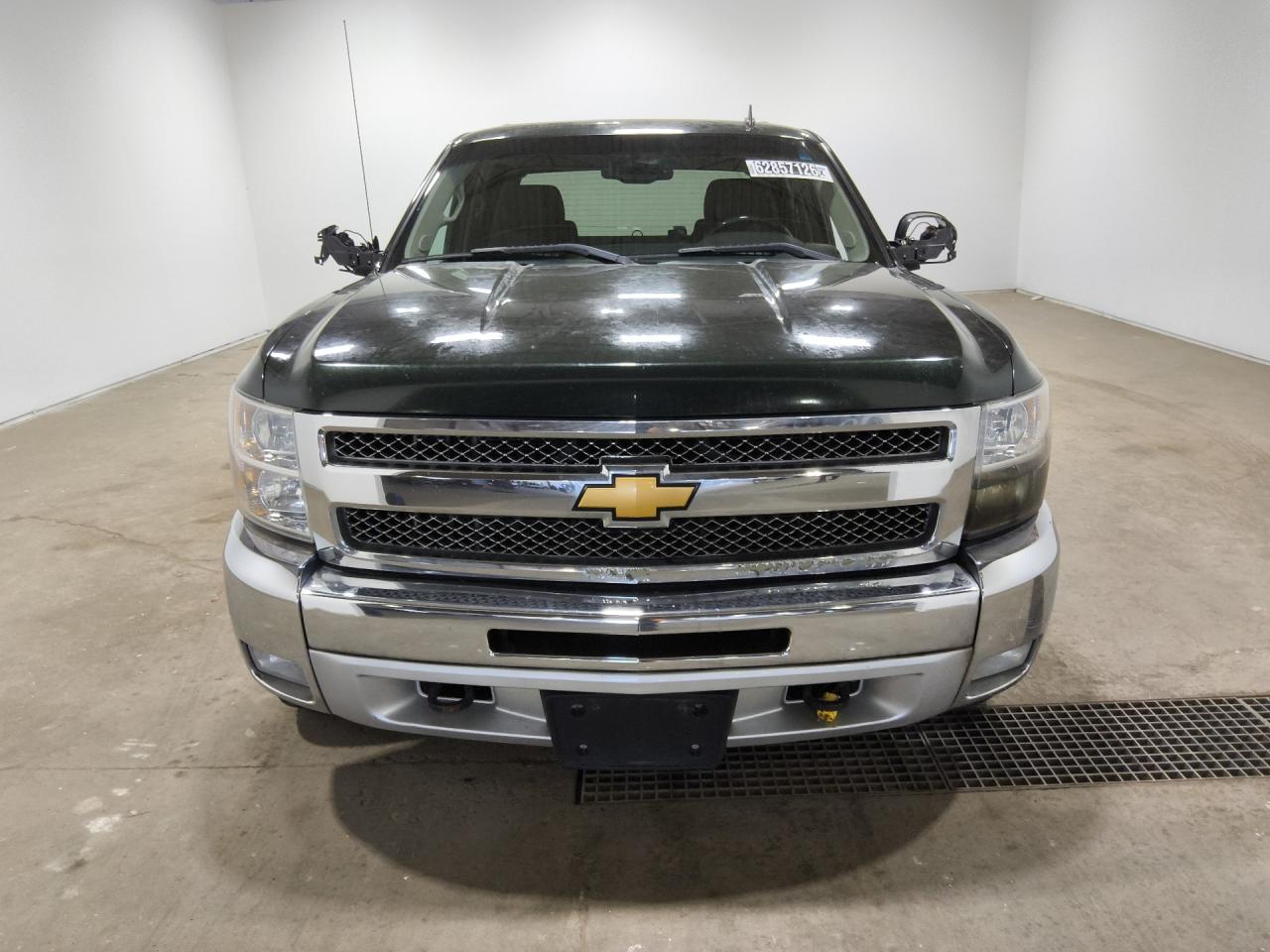 2013 Chevrolet Silverado K1500 Lt Green vin: 3GCPKSE71DG215060 Damage: Left Mirror, Broken, Replacement Required