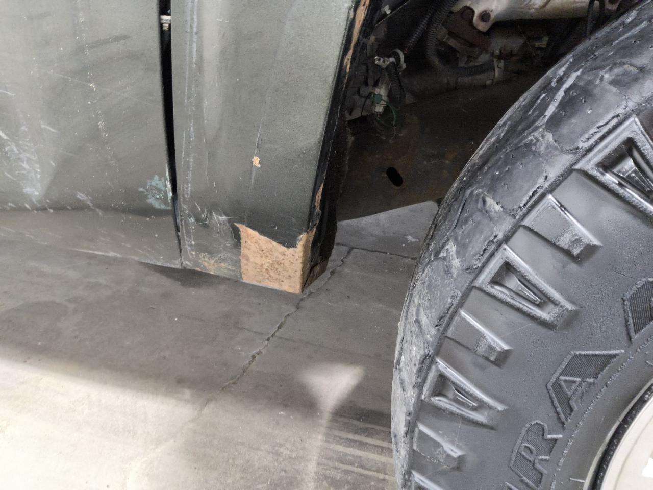 2013 Chevrolet Silverado K1500 Lt Green vin: 3GCPKSE71DG215060 Damage: Right Front Fender, Chipped, 1