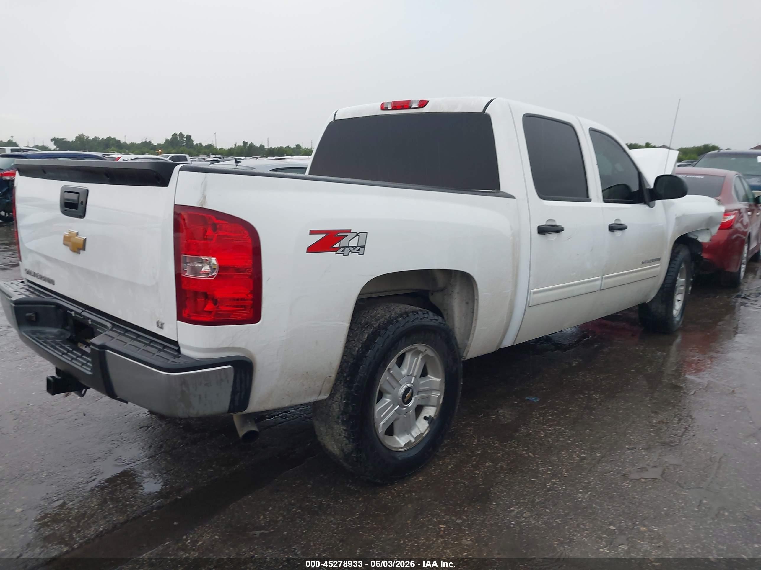 2013 Chevrolet Silverado 1500 Lt White vin: 3GCPKSE72DG162305