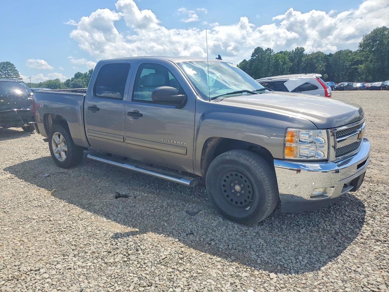 2013 Chevrolet Silverado K1500 Lt Gray vin: 3GCPKSE72DG245569