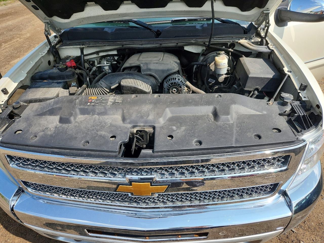 2013 Chevrolet Silverado K1500 Lt White vin: 3GCPKSE72DG370720
