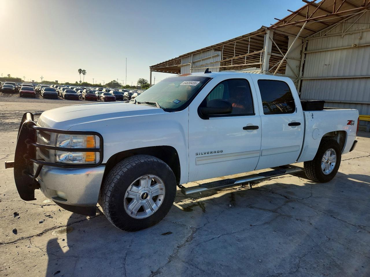 2012 Chevrolet Silverado K1500 Lt White vin: 3GCPKSE73CG113189