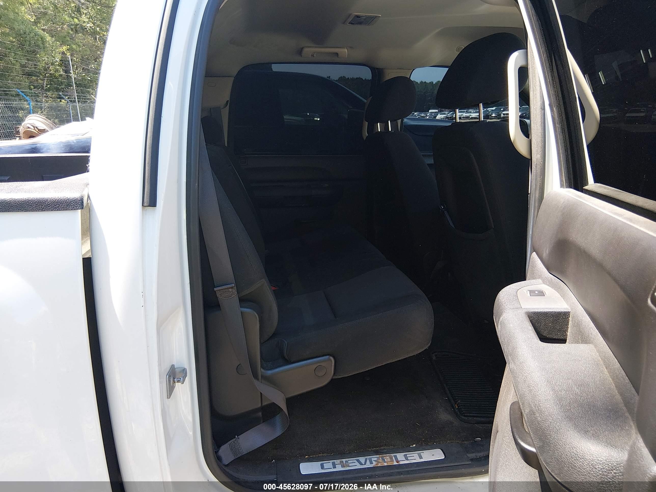 2012 Chevrolet Silverado 1500 Lt White vin: 3GCPKSE73CG130199