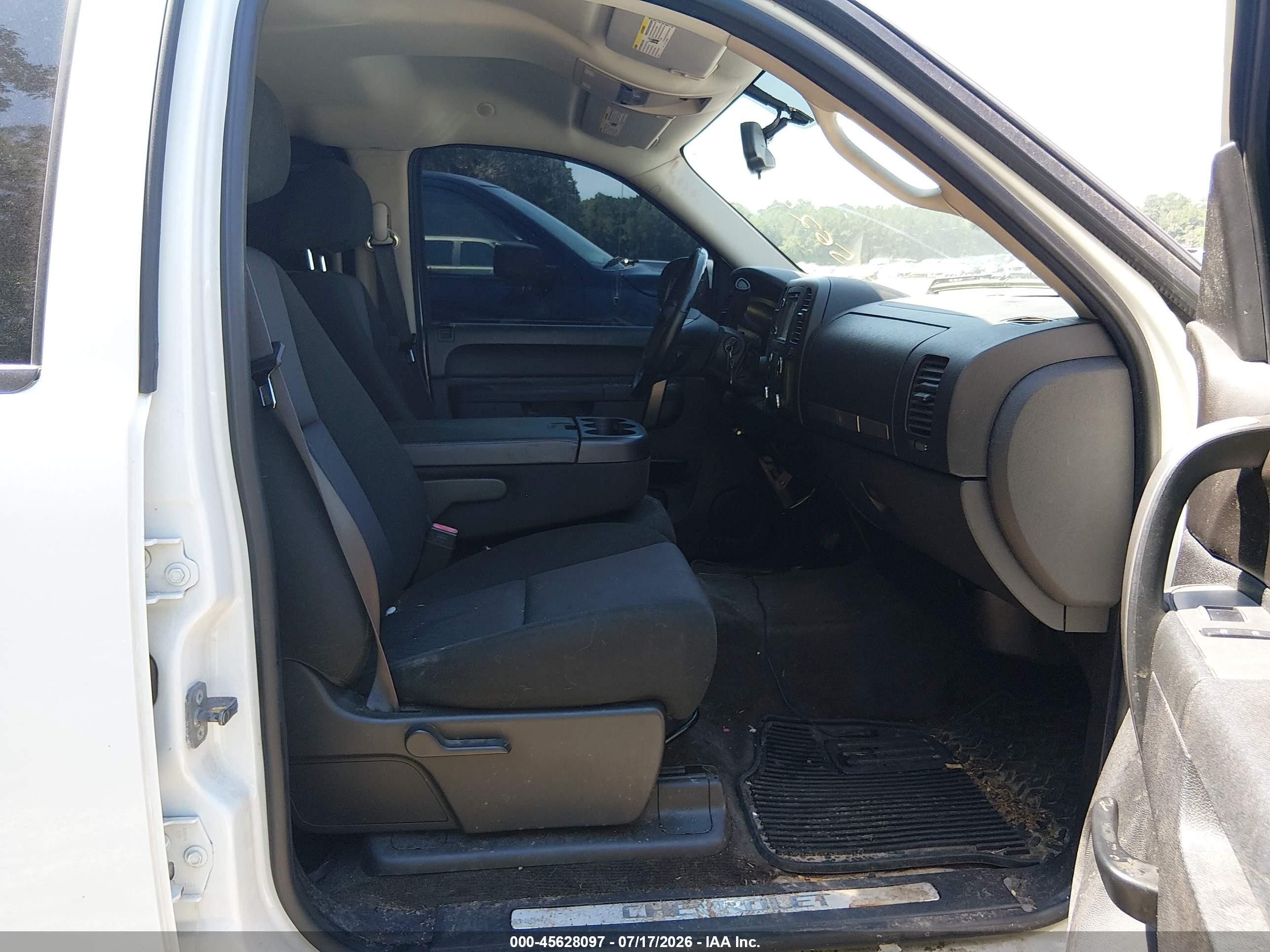 2012 Chevrolet Silverado 1500 Lt White vin: 3GCPKSE73CG130199