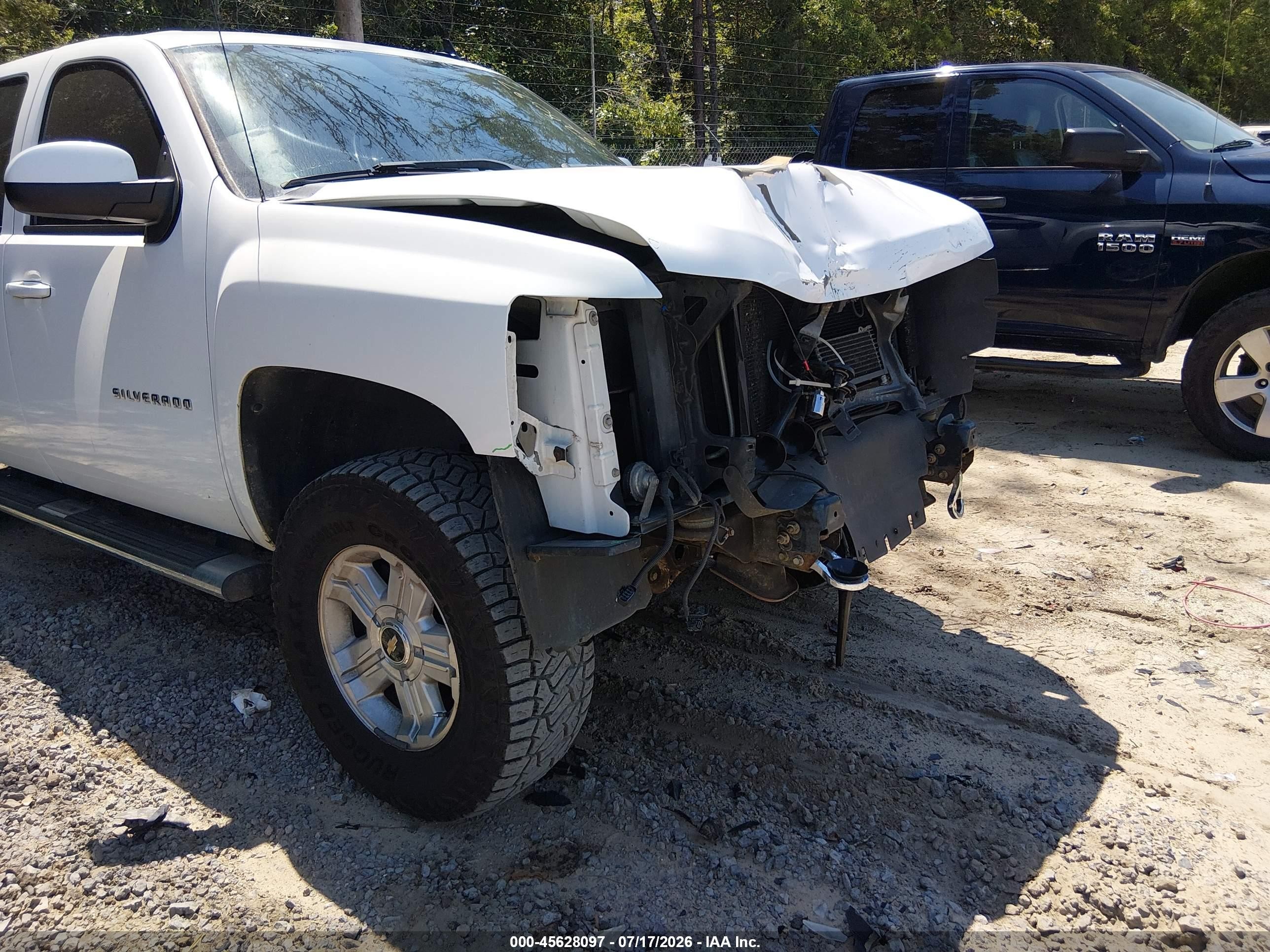 2012 Chevrolet Silverado 1500 Lt White vin: 3GCPKSE73CG130199