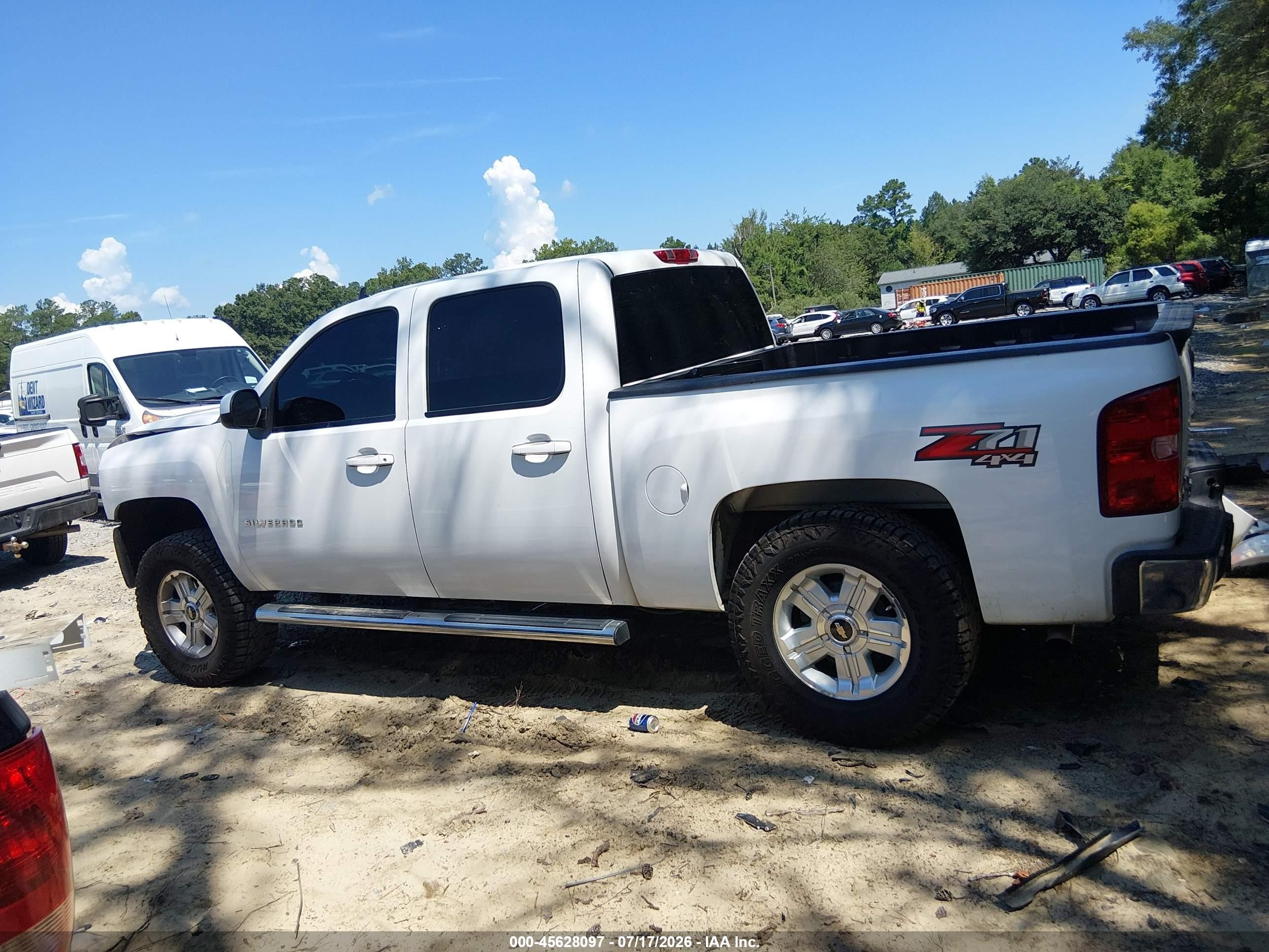 2012 Chevrolet Silverado 1500 Lt White vin: 3GCPKSE73CG130199