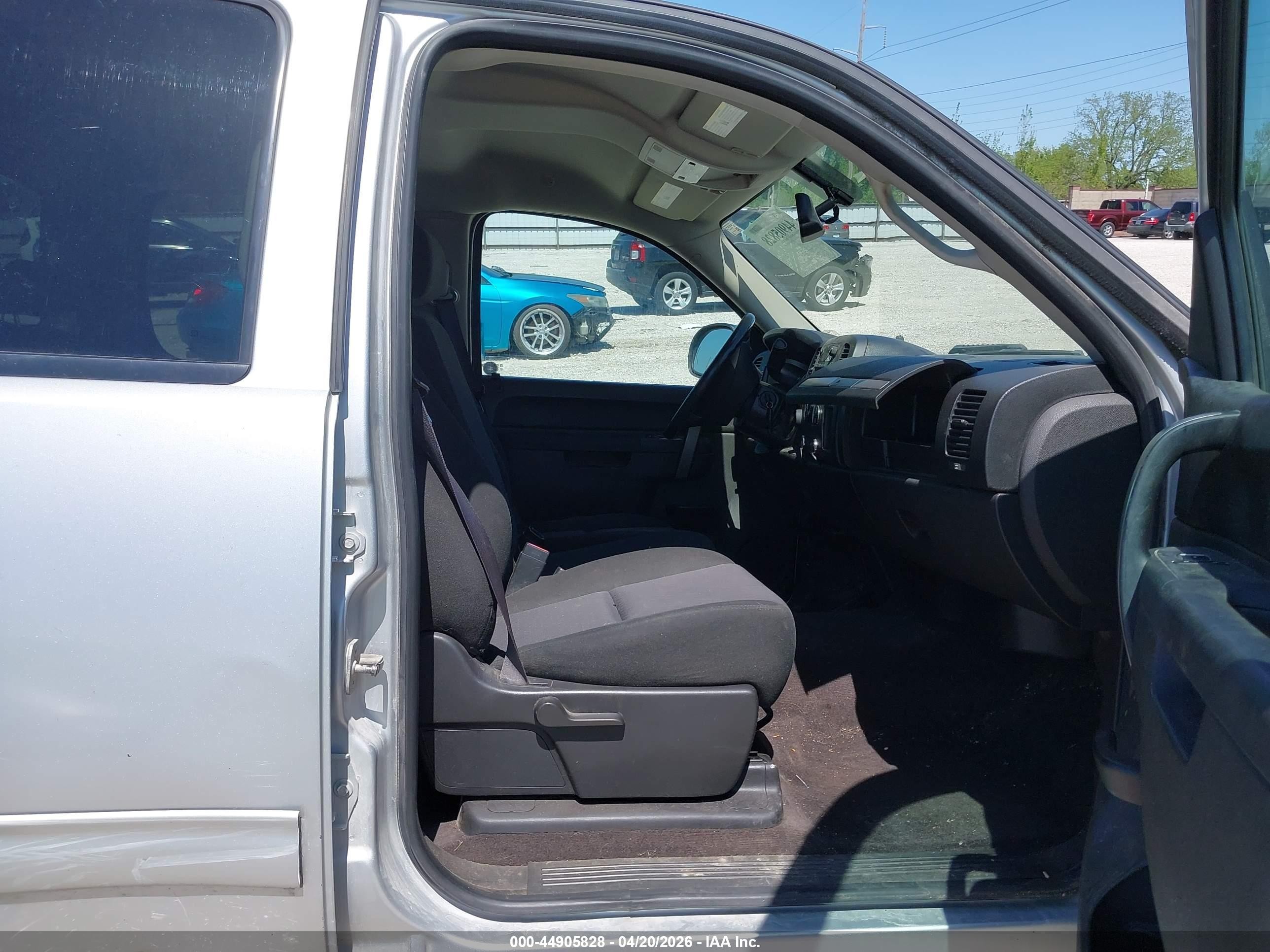 2012 Chevrolet Silverado 1500 Lt Silver vin: 3GCPKSE73CG272861