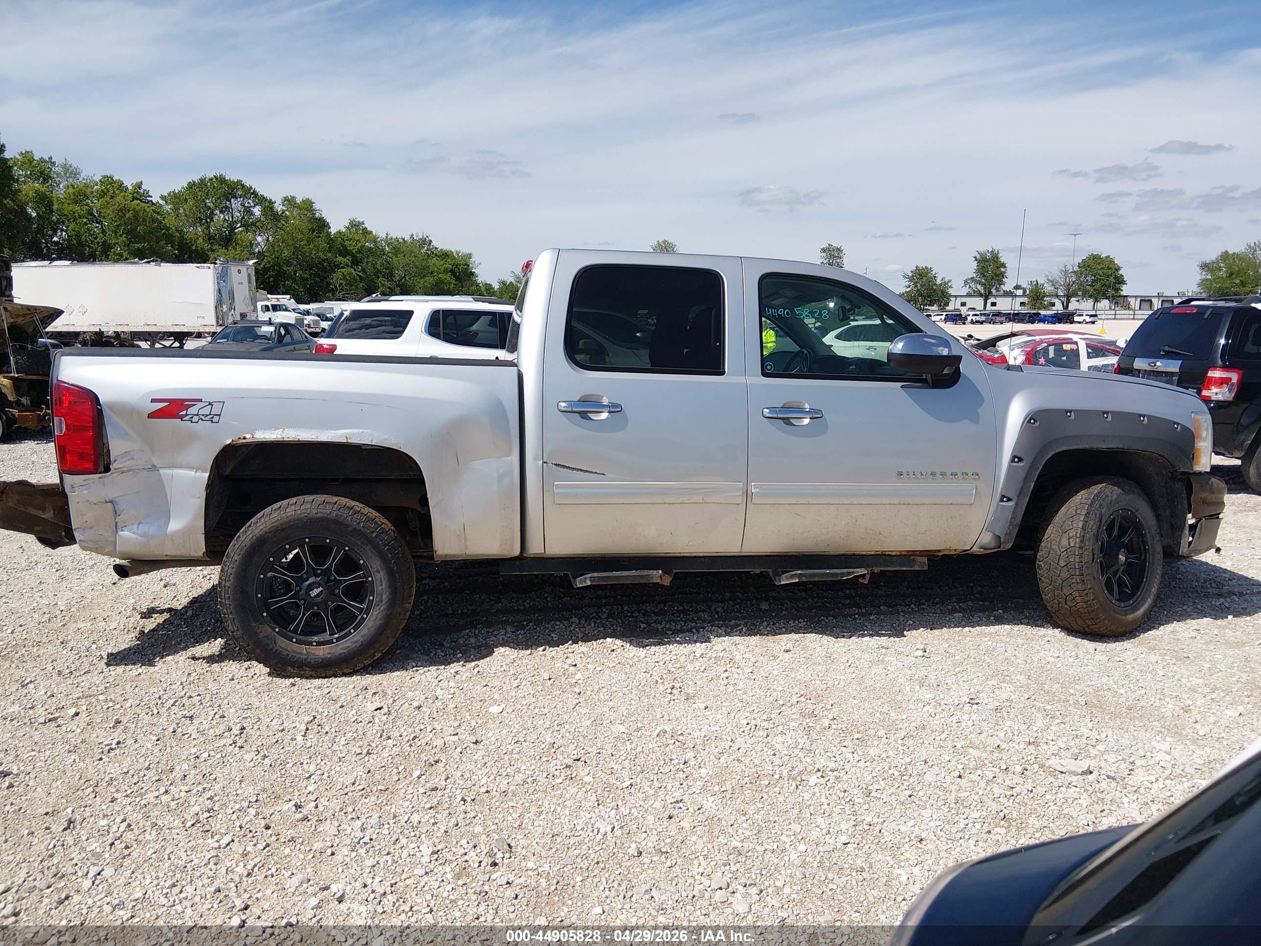 2012 Chevrolet Silverado 1500 Lt Silver vin: 3GCPKSE73CG272861